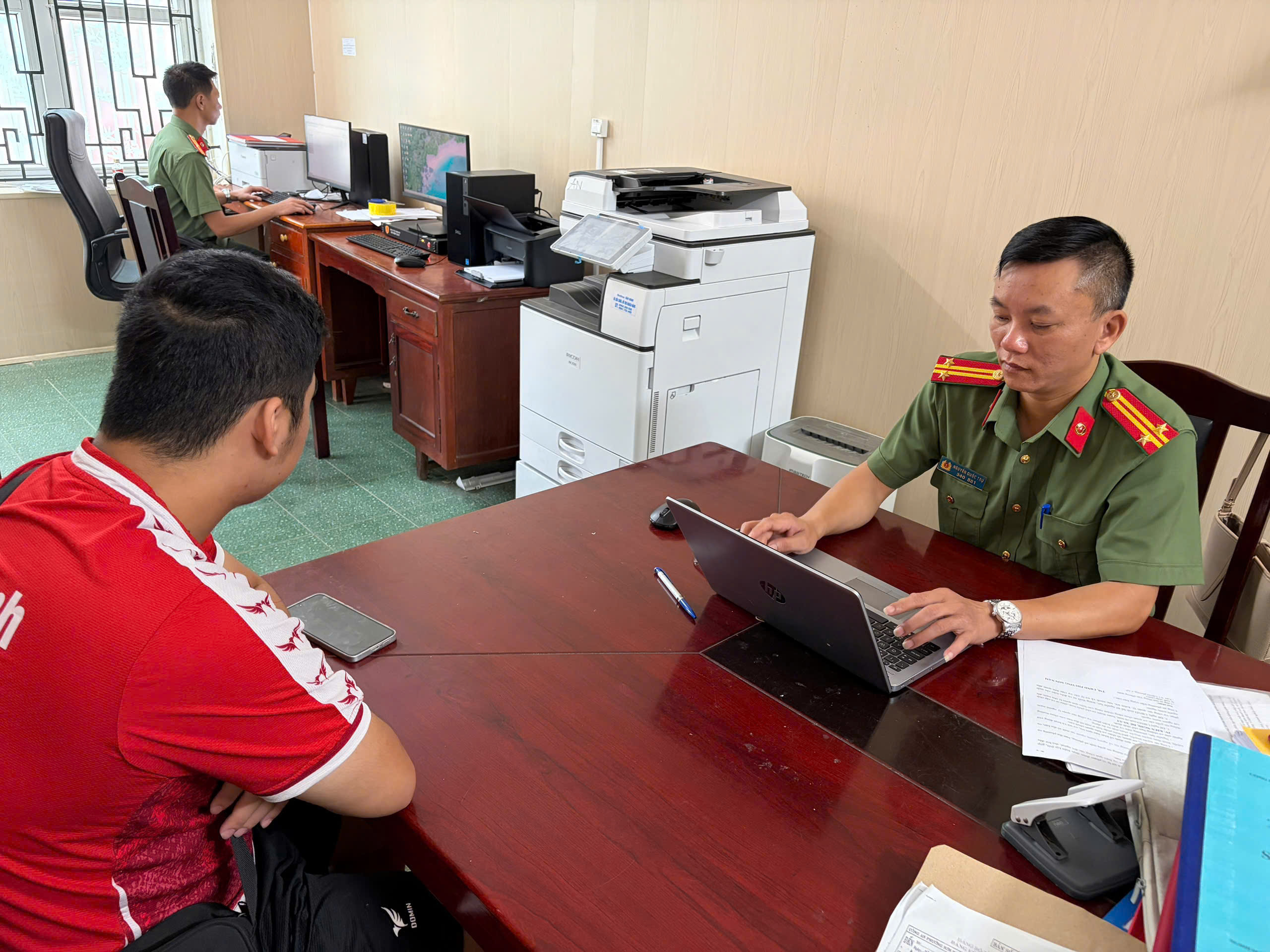 Công an phường Sơn Nam chủ động phát hiện, xử lý thông tin xấu độc trên không gian mạng