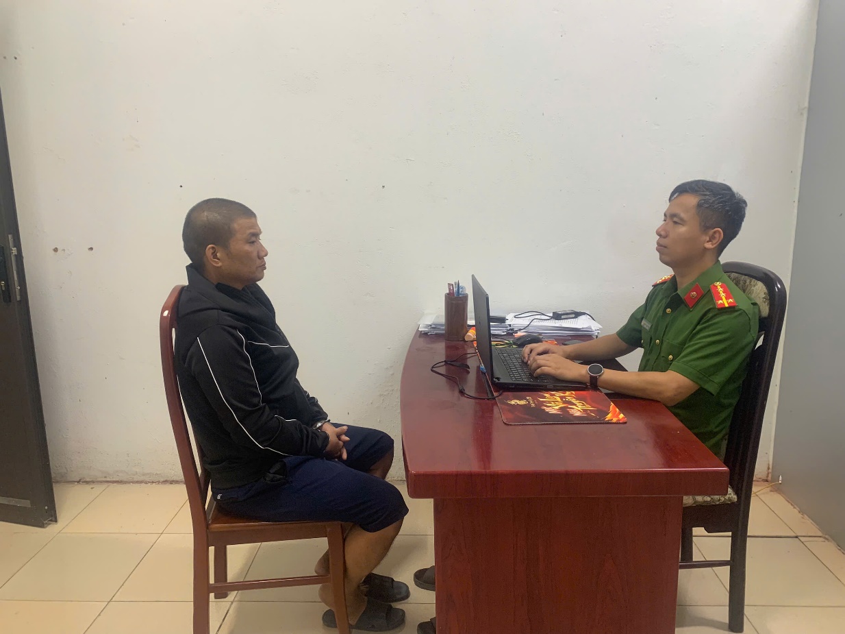 Người dân cảm kích trước tinh thần đấu tranh quyết liệt với tội phạm của Công an phường Thượng Hồng, tỉnh Hưng Yên
