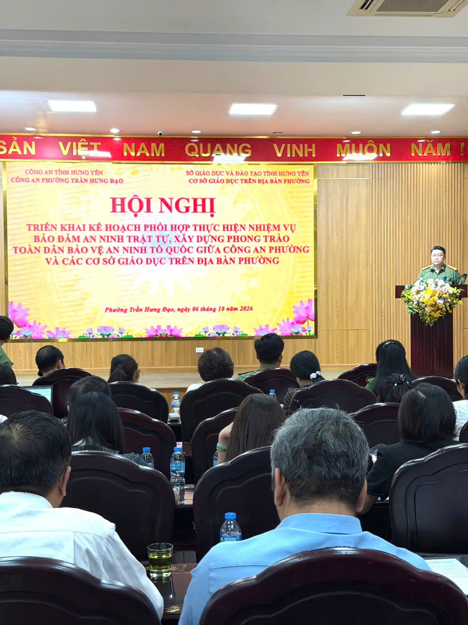 Công an phường Trần Hưng Đạo tổ chức Hội nghị triển khai Kế hoạch phối hợp thực hiện nhiệm vụ bảo đảm ANTT, xây dựng phong trào Toàn dân bảo vệ ANTQ giữa Công an phường và các CSGD trên địa bàn phường