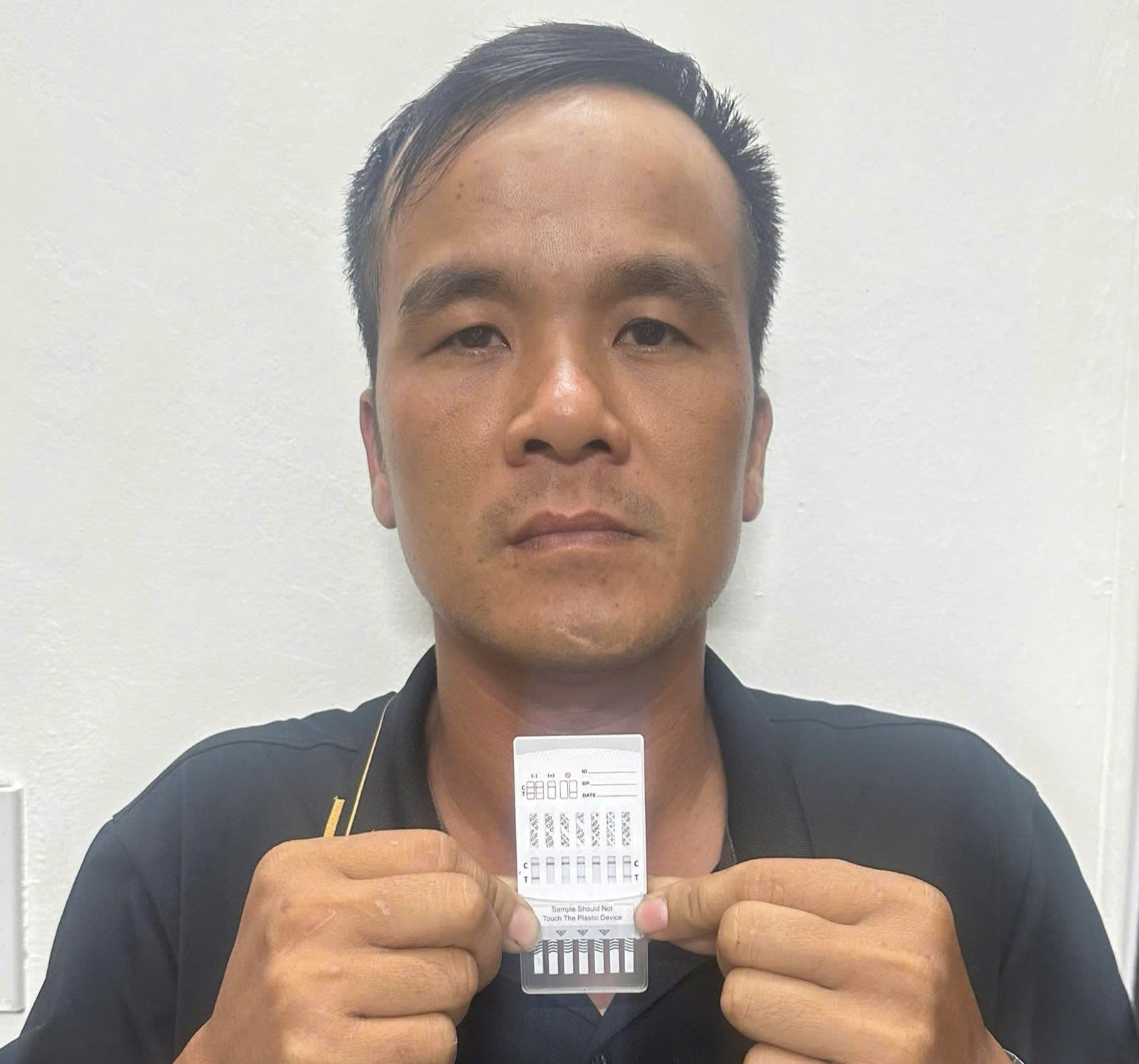 Khởi tố các đối tượng có hành vi mua bán, tổ chức sử dụng trái phép chất ma tuý tại phường Vũ Phúc, tỉnh Hưng Yên