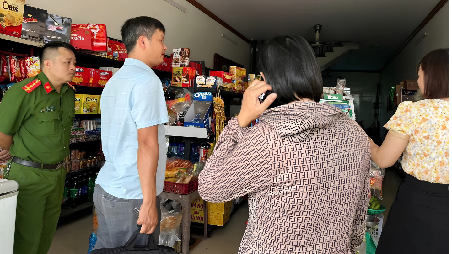 Công an xã Ái Quốc tăng cường kiểm tra, bảo đảm an toàn thực phẩm dịp tết Trung thu năm 2026