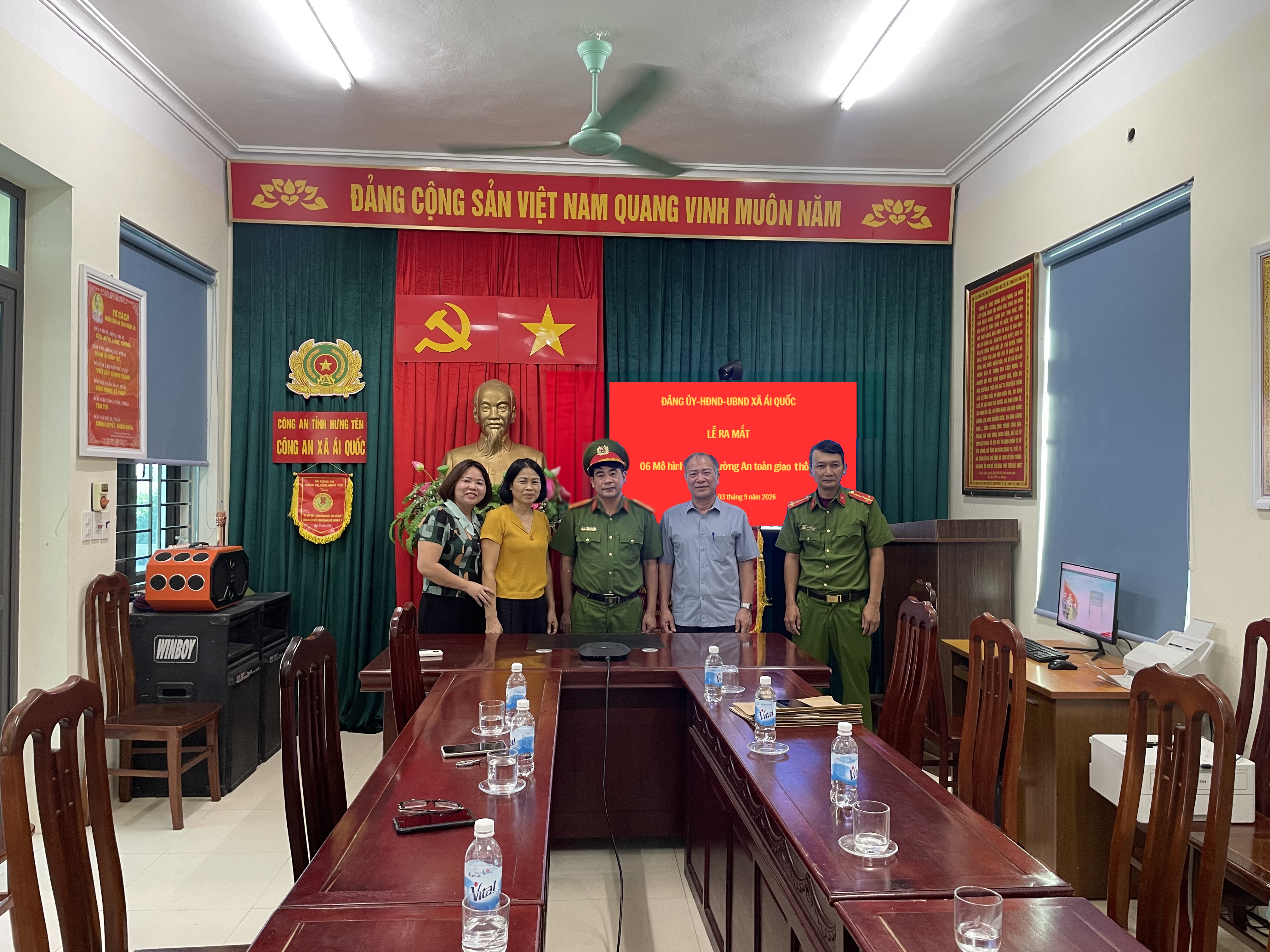 Công an xã Ái Quốc tham mưu đồng loạt ra mắt 06 mô hình “Cổng trường An toàn giao thông” chào đón năm học mới 2026 - 2027