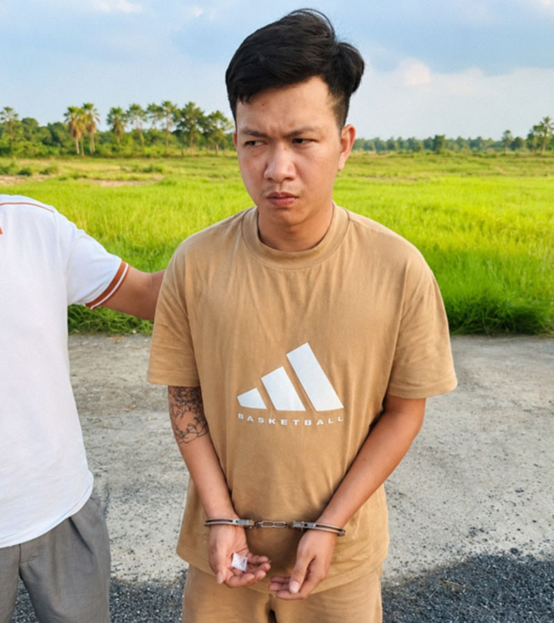 Công an xã Bắc Đông Quan bắt quả tang đối tượng tàng trữ trái phép chất ma tuý