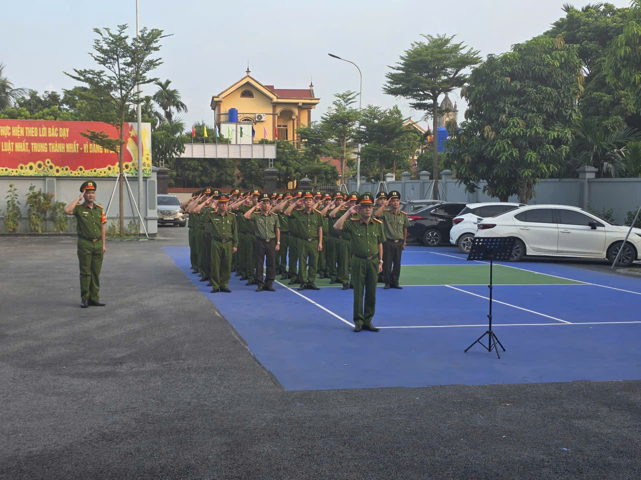 Một số hình ảnh chỉ huy, CBCS Công an xã tham gia nghiệm thu điều lệnh 2026