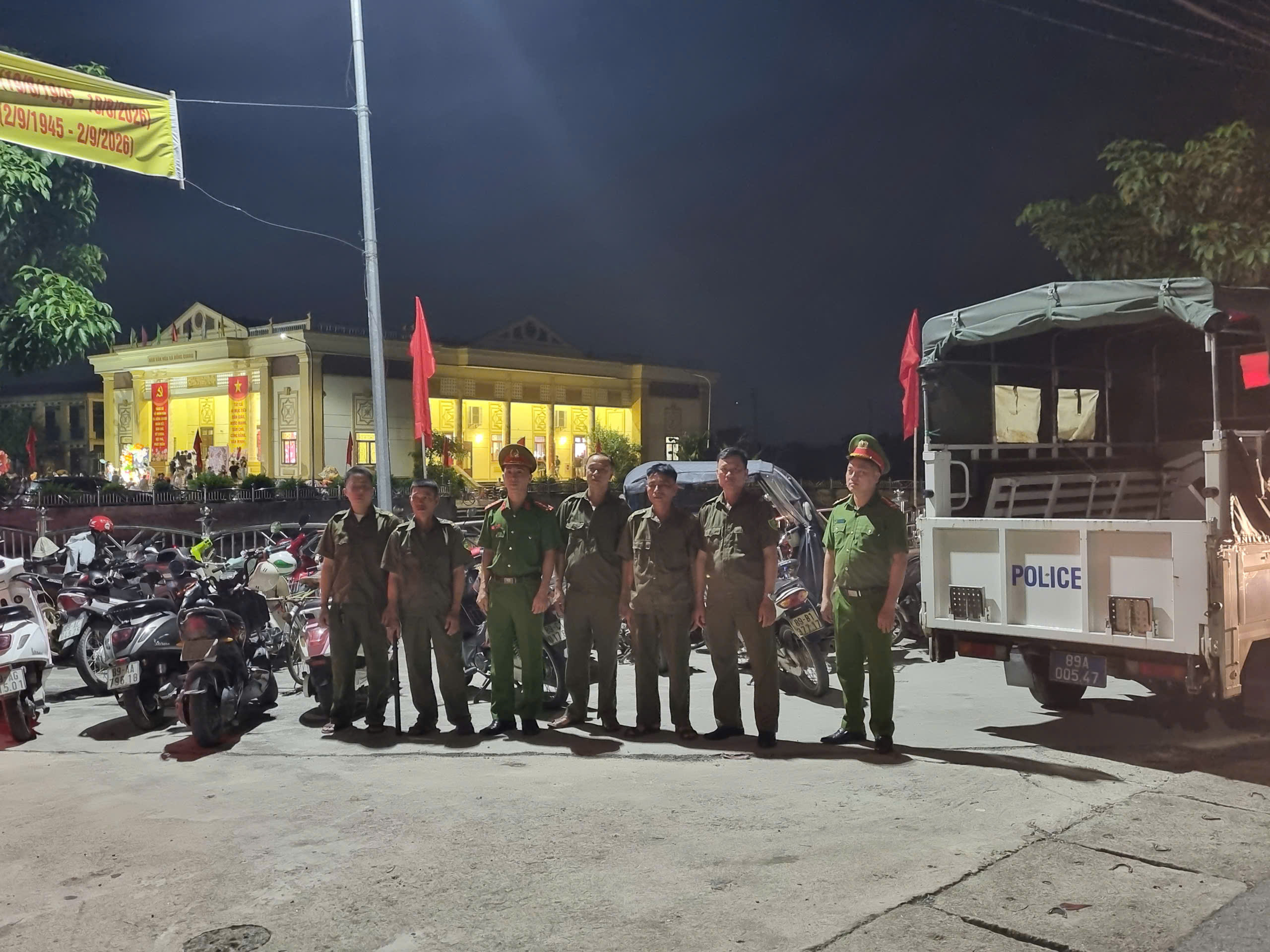 Công an xã Hồng Quang triển khai đồng bộ phương án, bảo đảm tuyệt đối an toàn các hoạt động vui Tết Trung thu