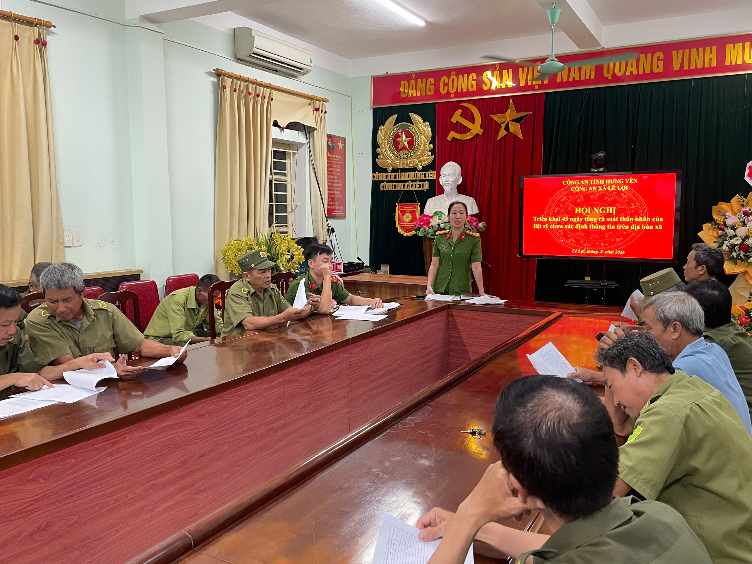 Công an xã Lê Lợi triển khai Kế hoạch 45 ngày tổng rà soát thân nhân của liệt sỹ chưa xác định thông tin trên địa bàn xã