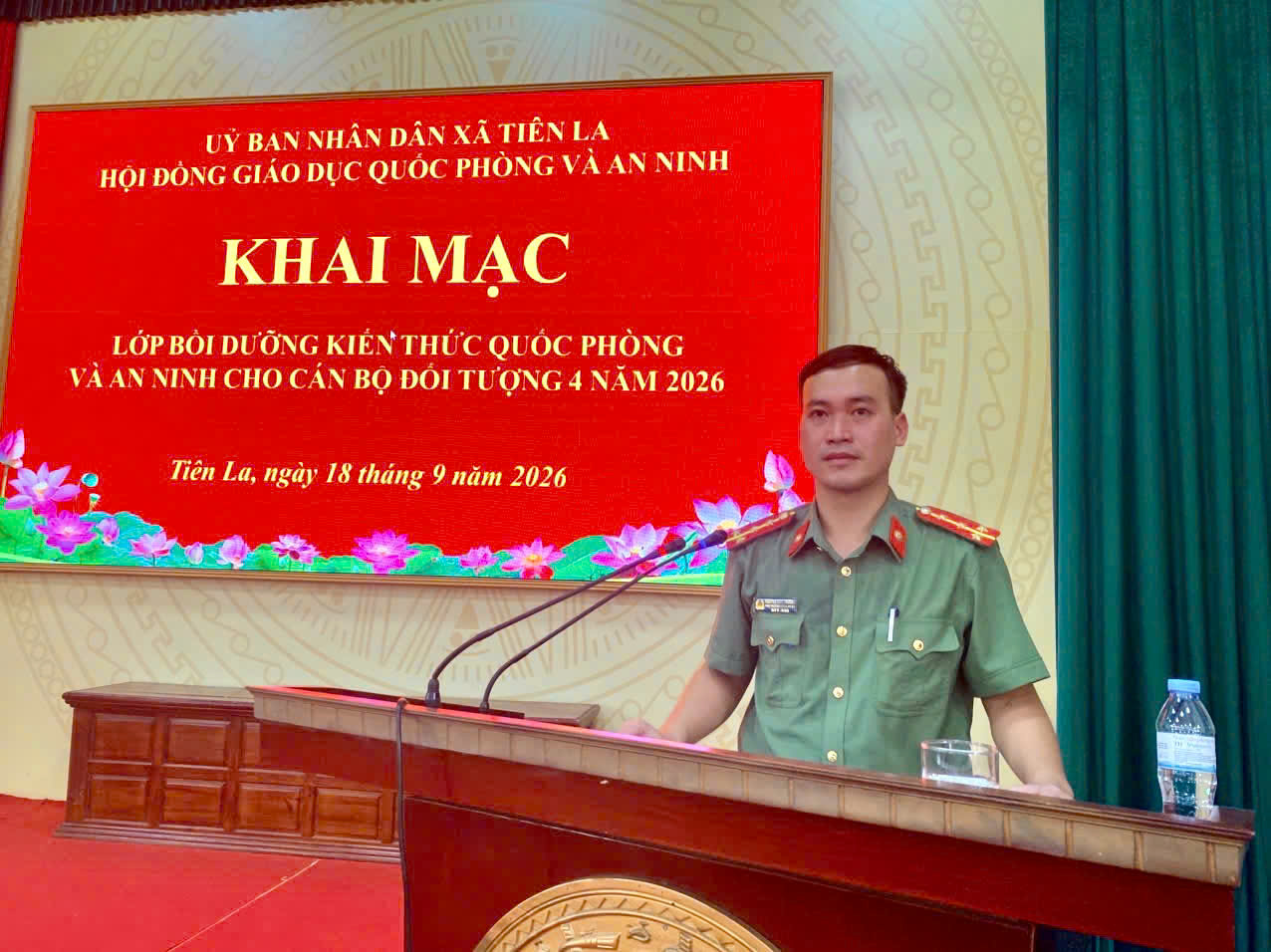 Công an xã Tiên La phối hợp tham mưu tổ chức lớp bồi dưỡng Quốc phòng và An ninh cho cán bộ đối tượng 4 năm 2026 trên địa bàn xã