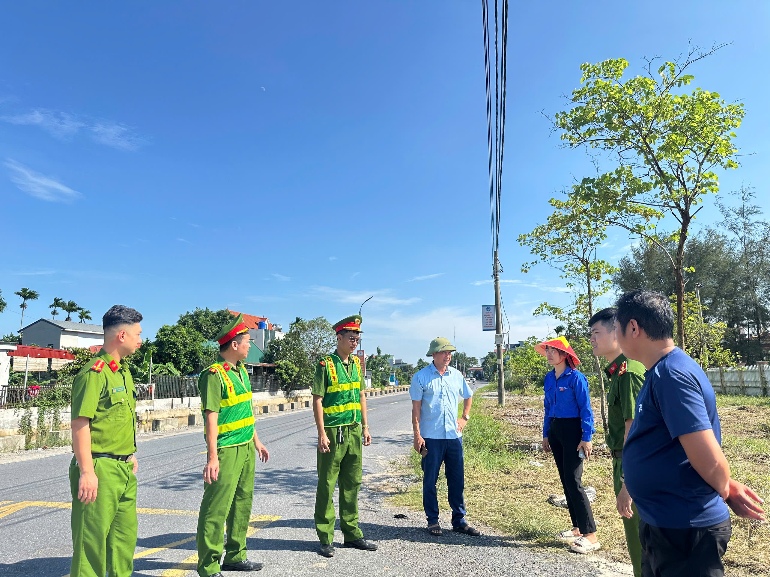 Công an xã Vũ Tiên chủ động nắm tình hình, bảo đảm an ninh, trật tự dịp Tết Trung thu năm 2026