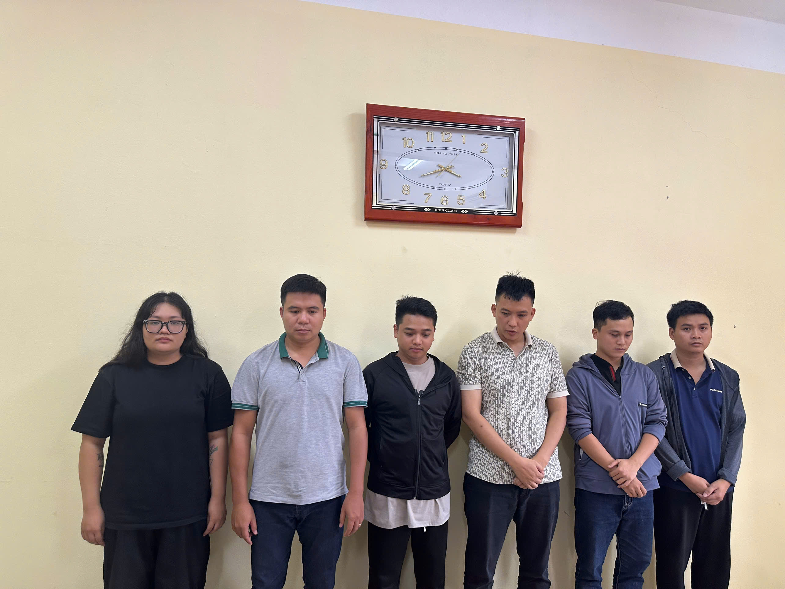 Cơ quan An ninh điều tra Công an tỉnh Hưng Yên triệt phá đường dây đánh bạc hàng trăm tỷ đồng trên mạng Internet