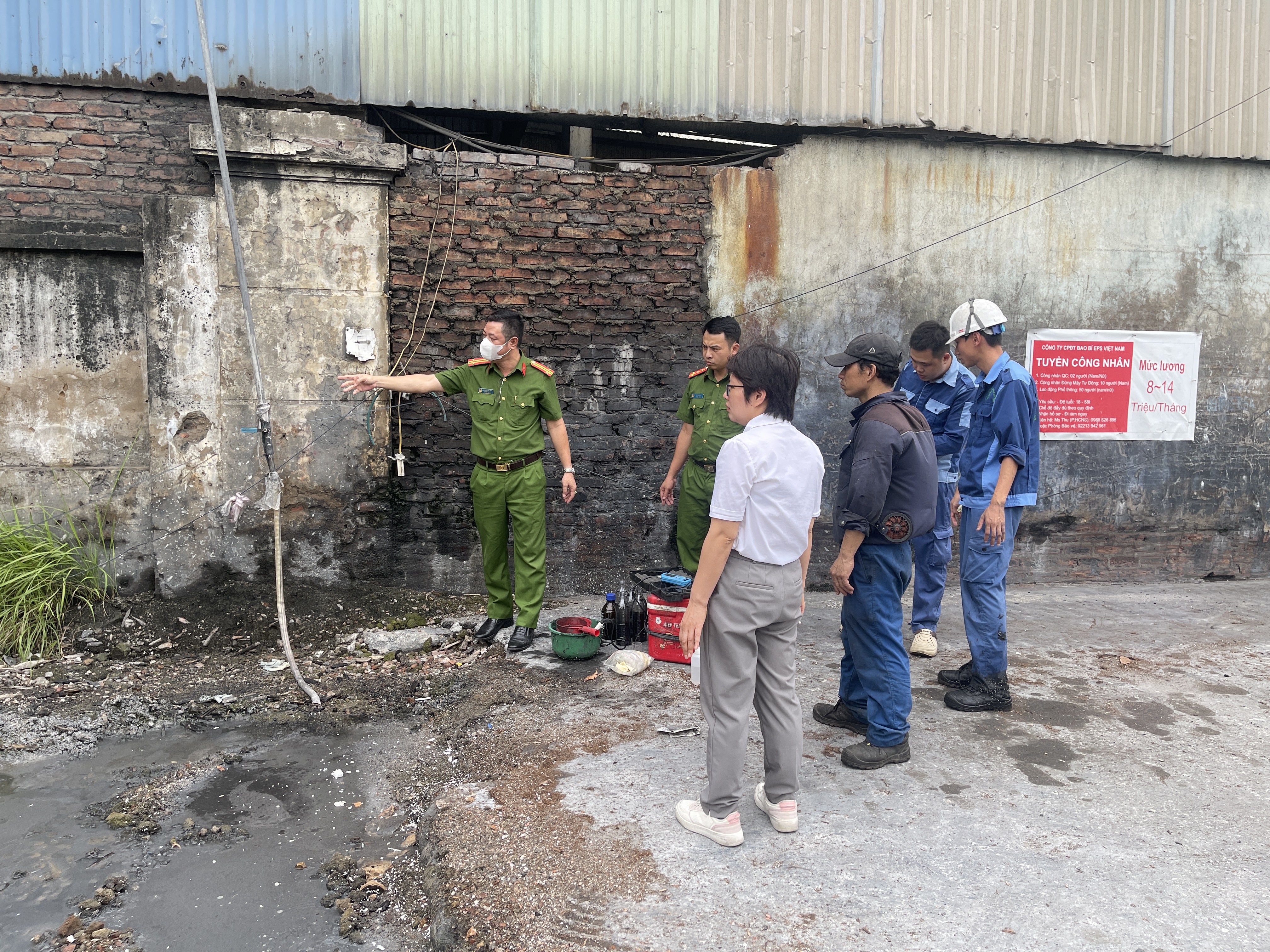 Phòng Cảnh sát kinh tế phát hiện, xử phạt một công ty số tiền 216.000.000 đồng về các hành vi vi phạm quy định về bảo vệ môi trường.