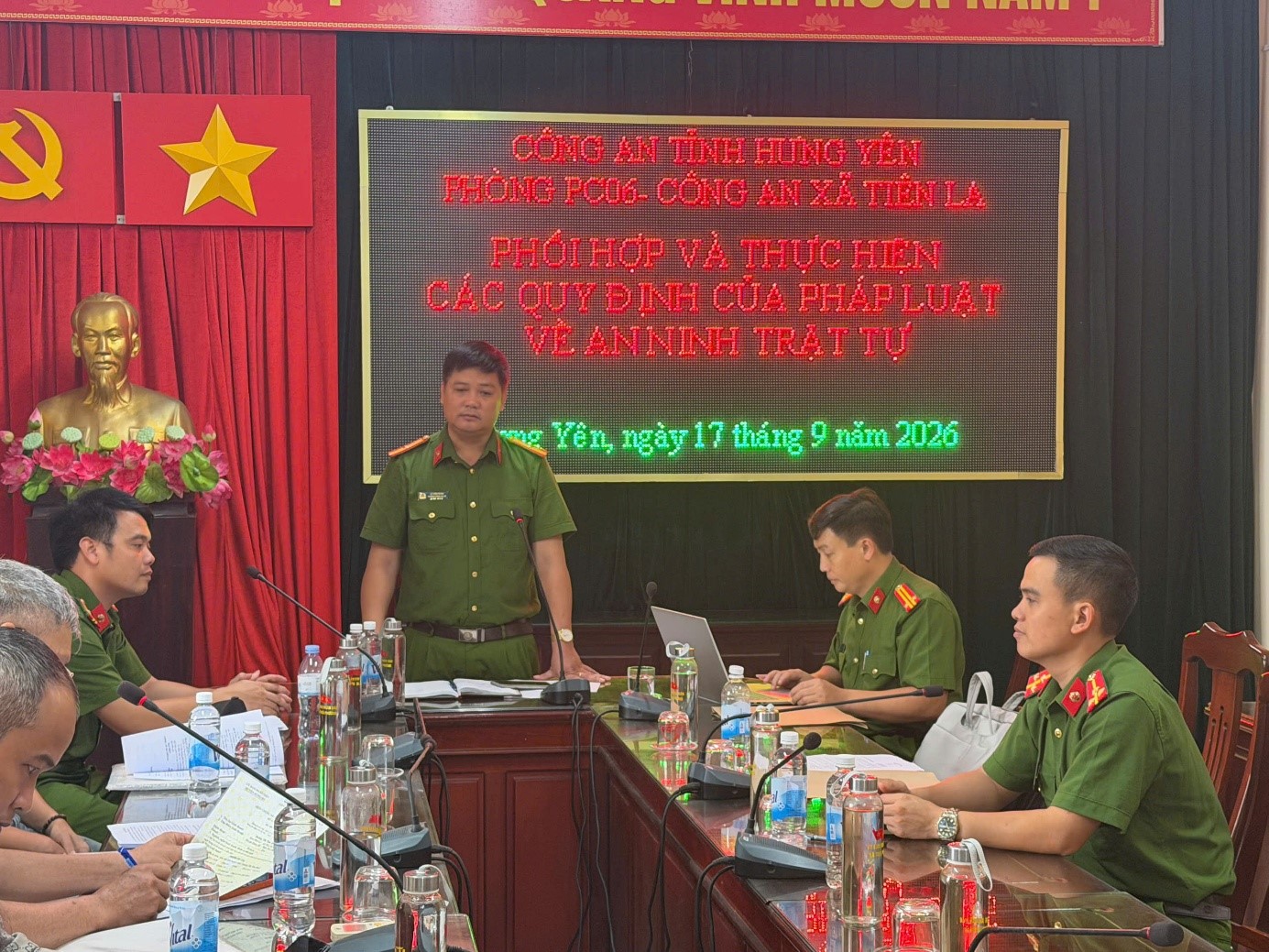 Nâng cao ý thức chấp hành pháp luật về an ninh trật tự và phòng, chống tệ nạn xã hội tại các cơ sở kinh doanh có điều kiện