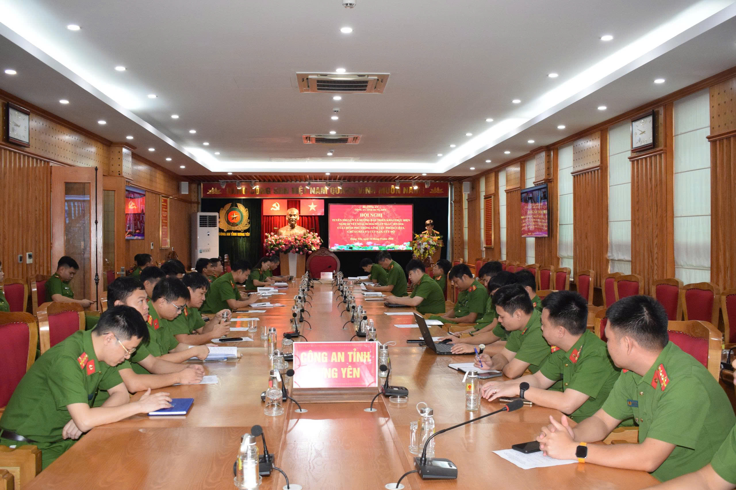 Công an tỉnh Hưng Yên tổ chức Hội nghị tuyên truyền, hướng dẫn triển khai Nghị quyết số 66.18/2026/NQ-CP ngày 18/05/2026 của Chính Phủ trong lĩnh vực PCCC và CNCH