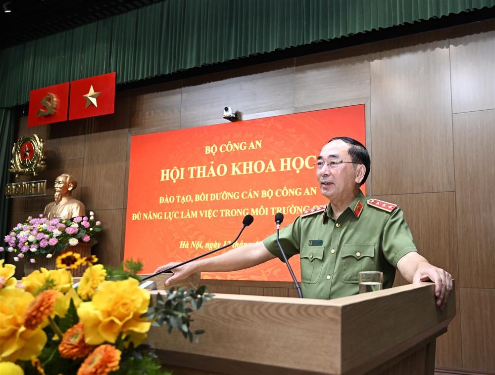 Từ phong trào đến nâng cao năng lực công tác – Lan tỏa tinh thần học ngoại ngữ trong lực lượng Công an Hưng Yên
