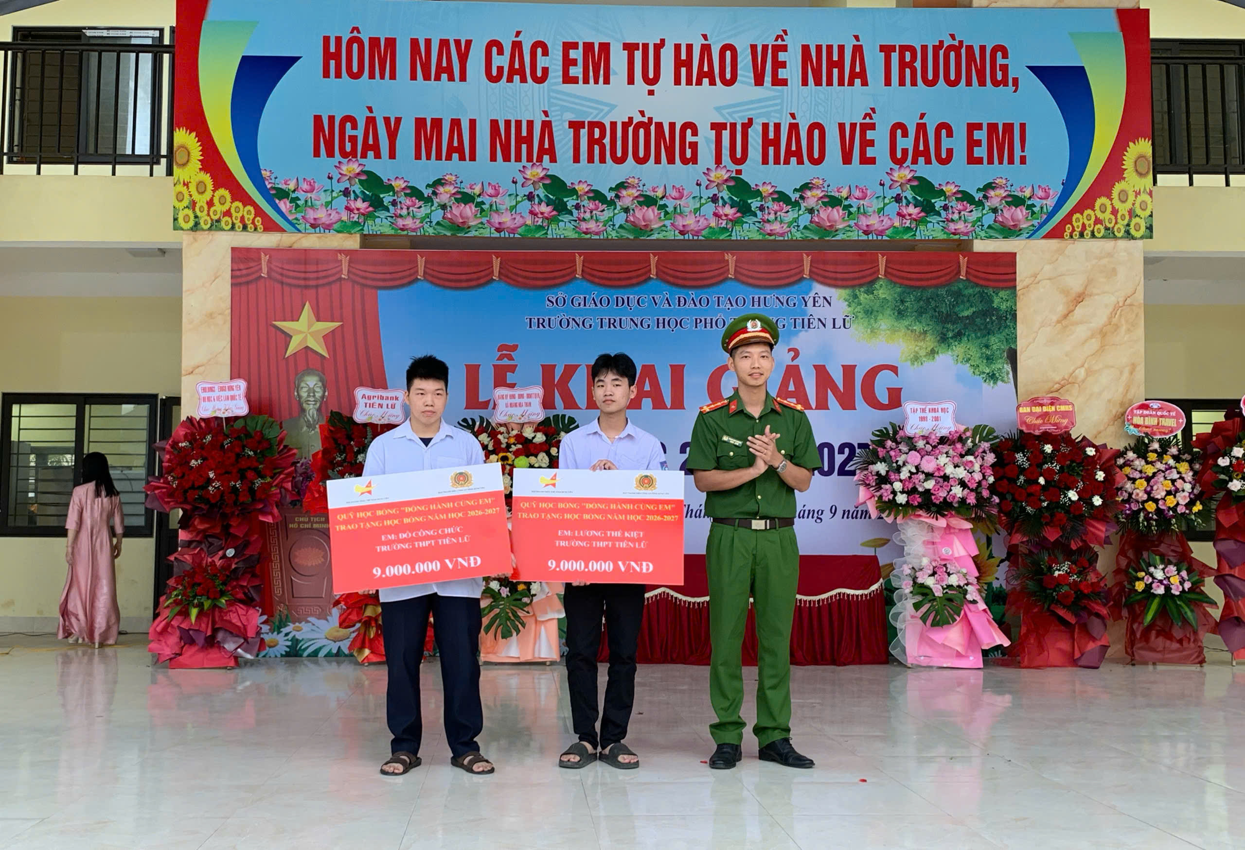 Từ “Học bổng Đồng hành cùng em - Ươm mầm tài năng”  đến những việc làm cụ thể với phương châm “Gần dân nhất”