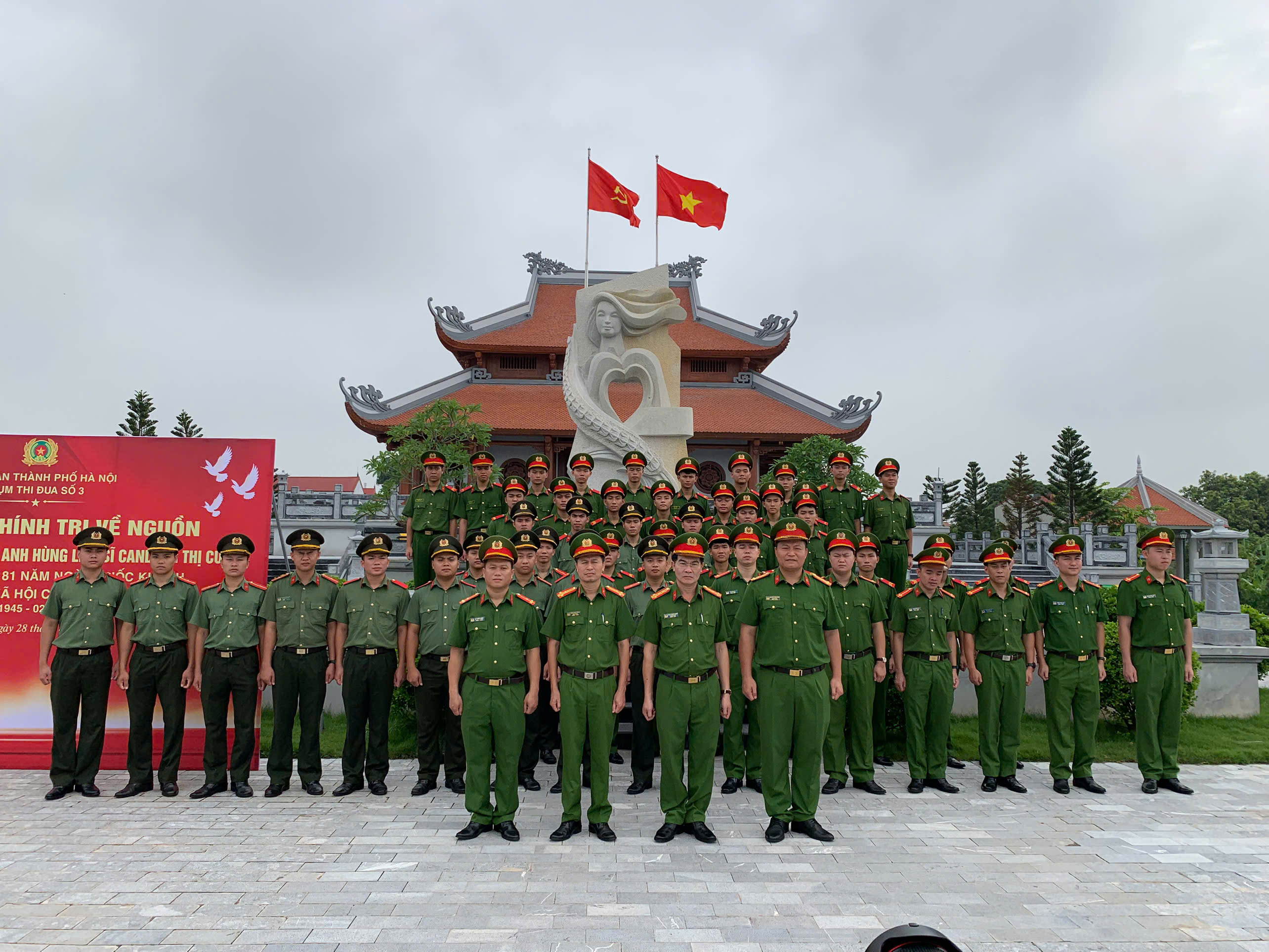 Những hiện vật lịch sử kể chuyện về người nữ Anh hùng của lực lượng Công an nhân dân