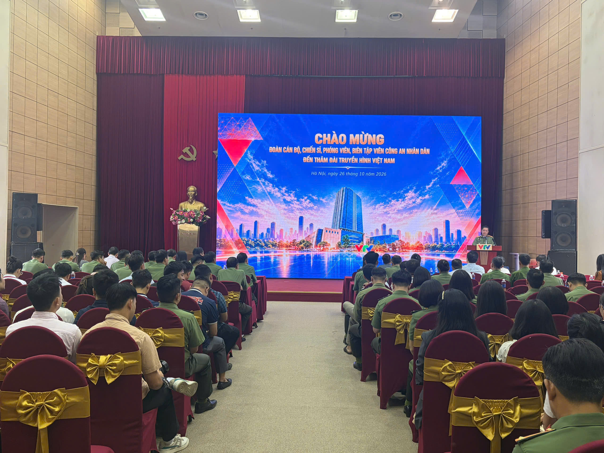 Đoàn Công tác Công an tỉnh Hưng Yên tham quan, học tập kinh nghiệm thực tế tại Đài Truyền hình Việt Nam