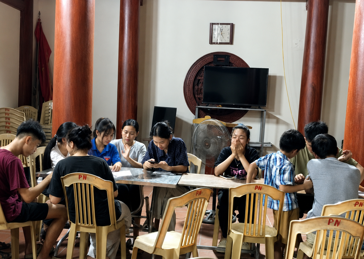 Công an xã Bắc Tiên Hưng phát huy vai trò nòng cốt trong chuyển đổi số,  đưa dịch vụ số đến gần Nhân dân