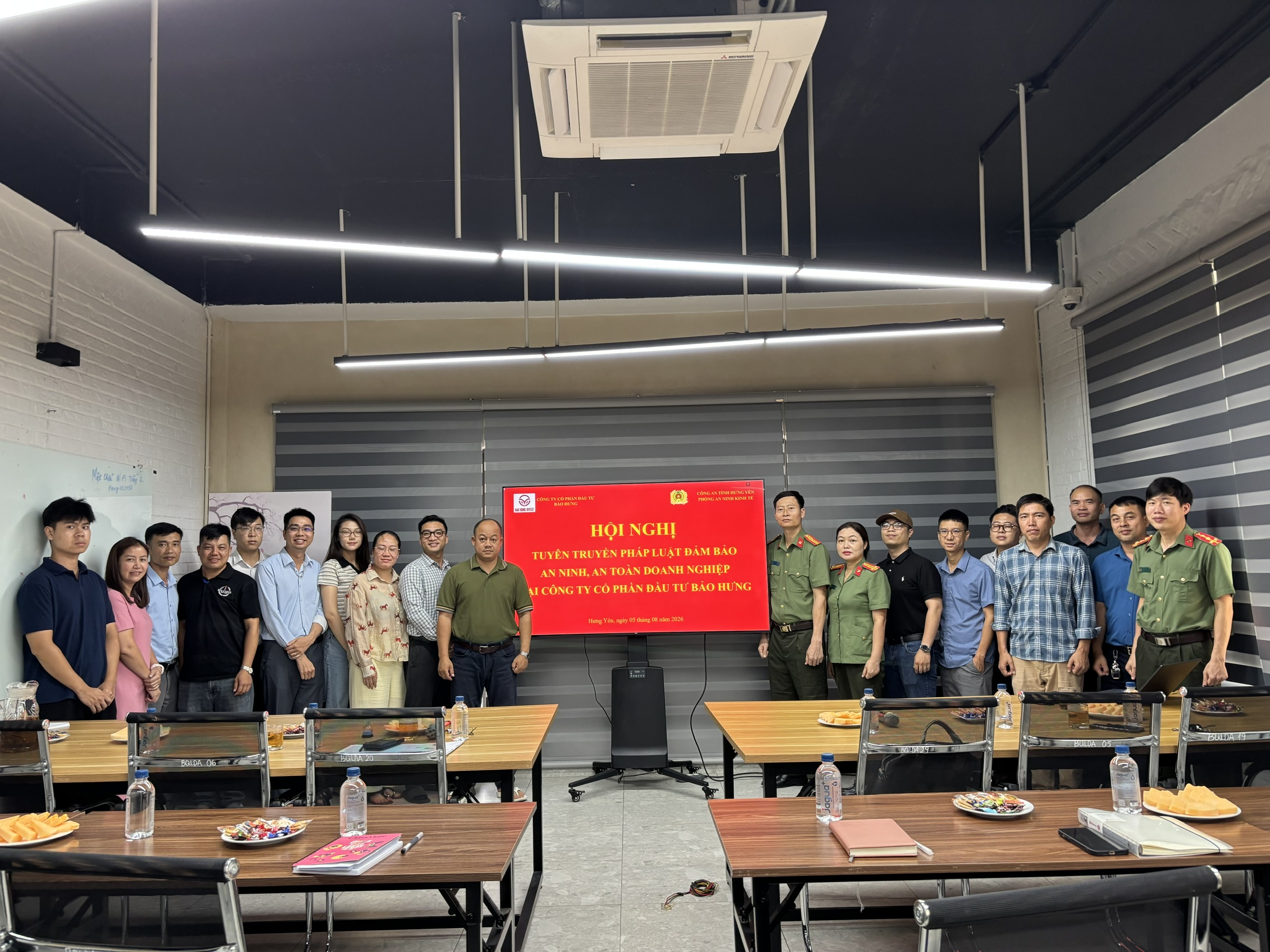 Phòng An ninh kinh tế đẩy mạnh tuyên truyền pháp luật, phát động phong trào toàn dân bảo vệ an ninh tổ quốc trong doanh nghiệp trên địa bàn tỉnh