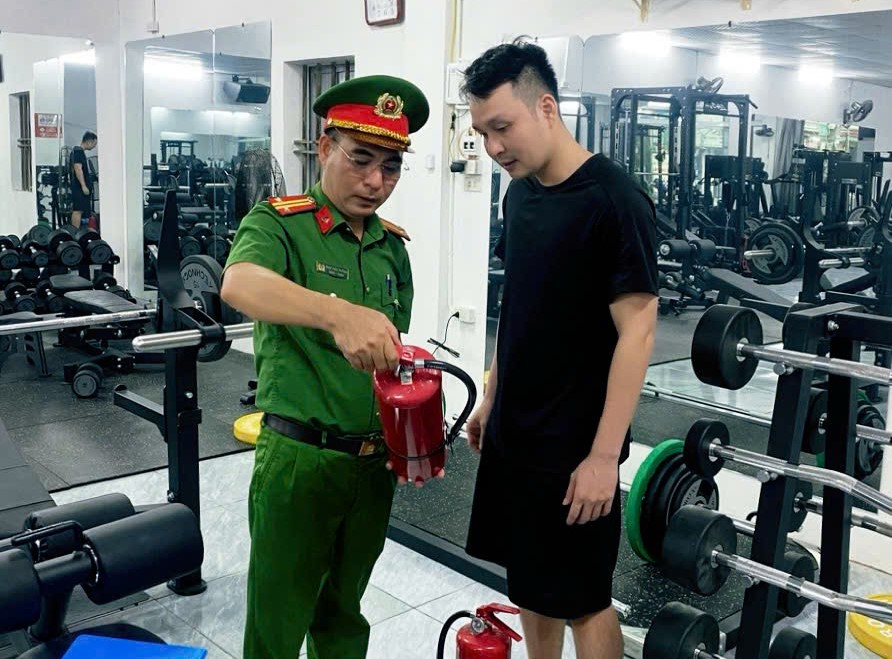 Công an xã Đông Hưng tăng cường tuyên truyền, hướng dẫn công tác phòng cháy, chữa cháy và cứu nạn, cứu hộ trên địa bàn