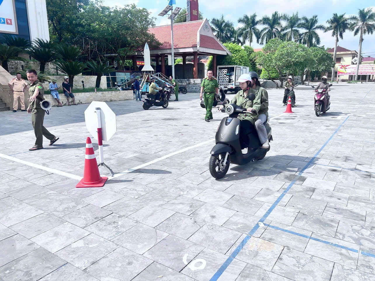 Xây dựng mô hình “Xã an toàn giao thông” từ cơ sở – Cách làm mới tại địa bàn Vũ Thư