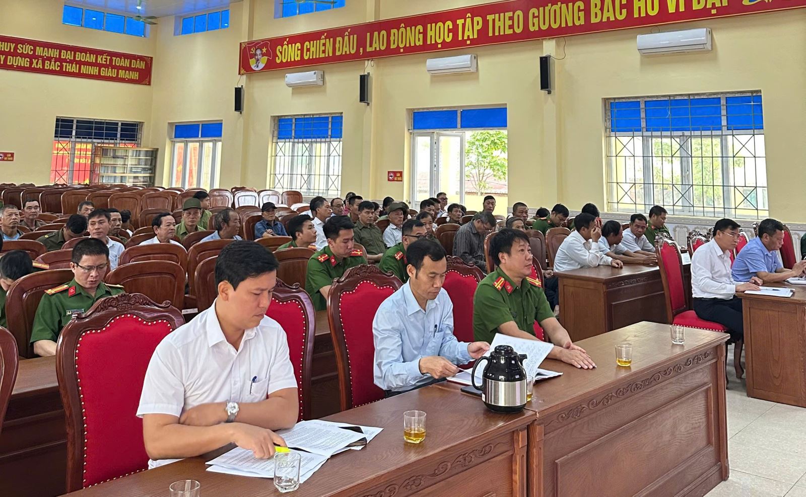 Công an xã Bắc Thái Ninh tham mưu UBND xã tổ chức hội nghị triển khai Kế hoạch tổng rà soát, phát hiện đối tượng liên quan đến ma tuý trên địa bàn x