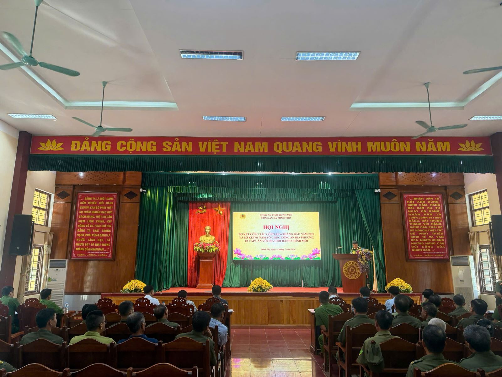 Công an xã Minh Thọ tổ chức Hội nghị sơ kết công tác Công an 6 tháng đầu năm 2026
