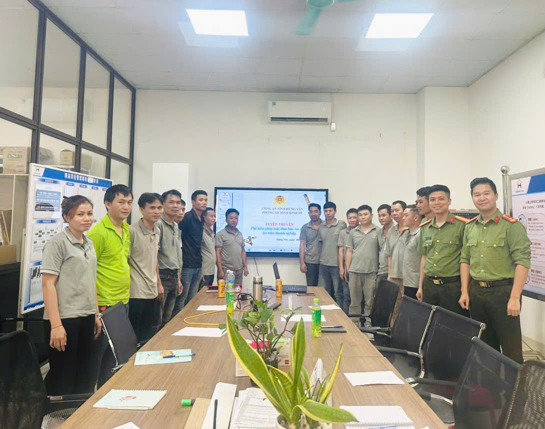 Phòng An ninh kinh tế tuyên truyền pháp luật, bảo đảm công tác PCCC, an ninh, an toàn tại Khu công nghiệp, doanh nghiệp FDI