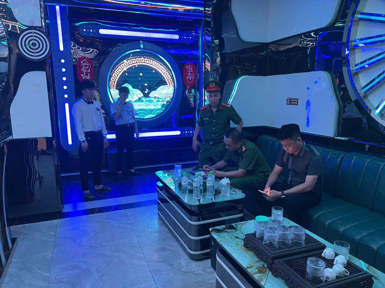 Công an xã Thái Ninh kiểm tra các cơ sở kinh doanh có điều kiện về an ninh trật tự trên địa bàn xã