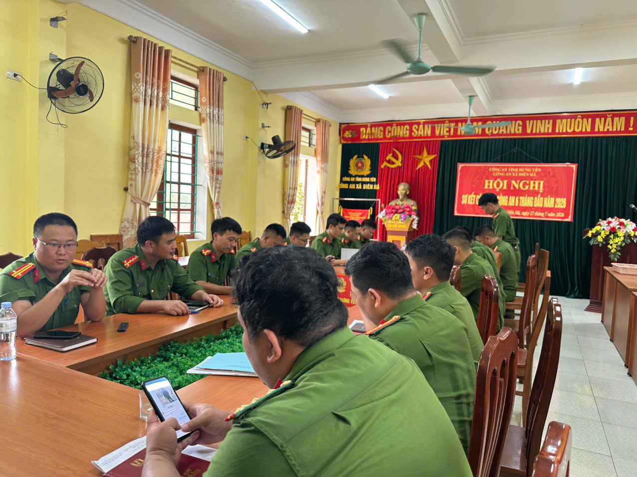 Công an xã Diên Hà tổ chức Hội nghị sơ kết công tác Công an 6 tháng đầu năm 2026