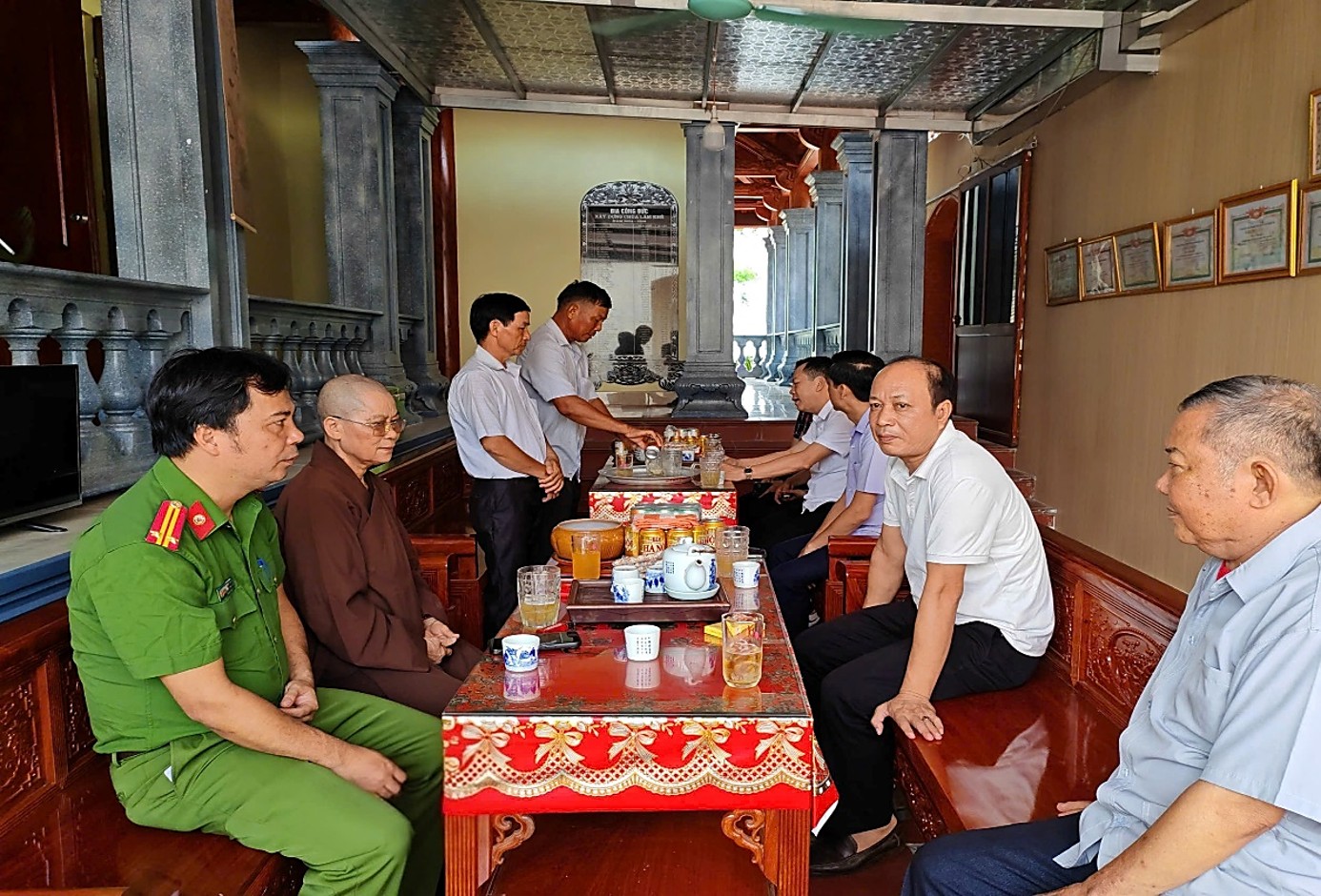Công an xã Bắc Đông Quan đồng hành cùng chức sắc, tín đồ tôn giáo trong bảo đảm an ninh, trật tự tại cơ sở