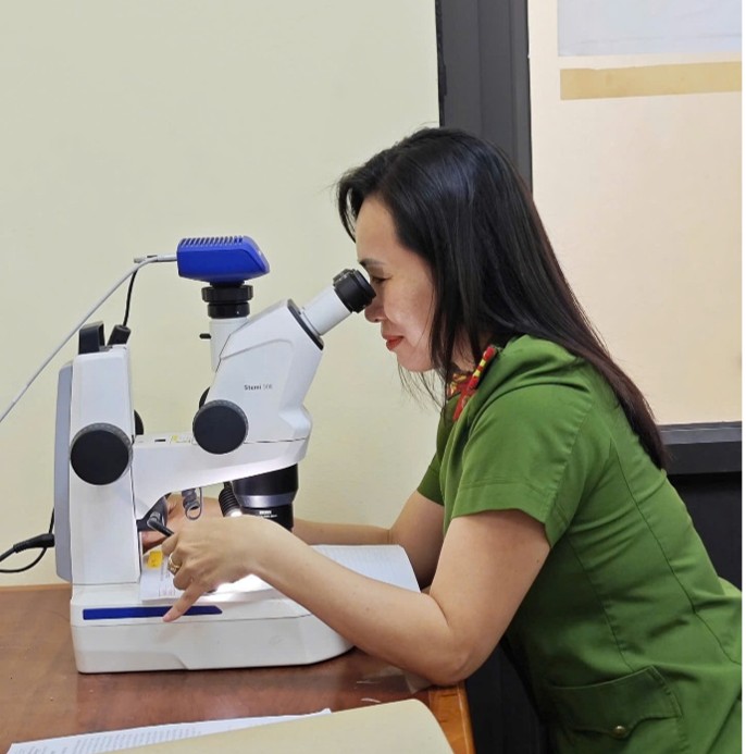Phòng Kỹ thuật hình sự từng bước đẩy mạnh số hóa hình dấu, chữ ký – Bước đột phá trong hiện đại hóa tàng thư nghiệp vụ phục vụ công tác điều tra tội phạm trong kỷ nguyên số