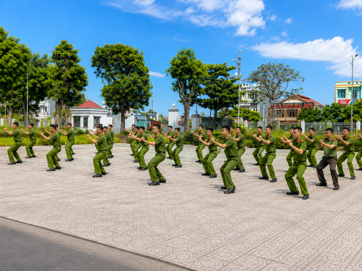 Công an xã Đoàn Đào tổ chức nghiệm thu kết quả tập huấn điều lệnh, quân sự, võ thuật năm 2026