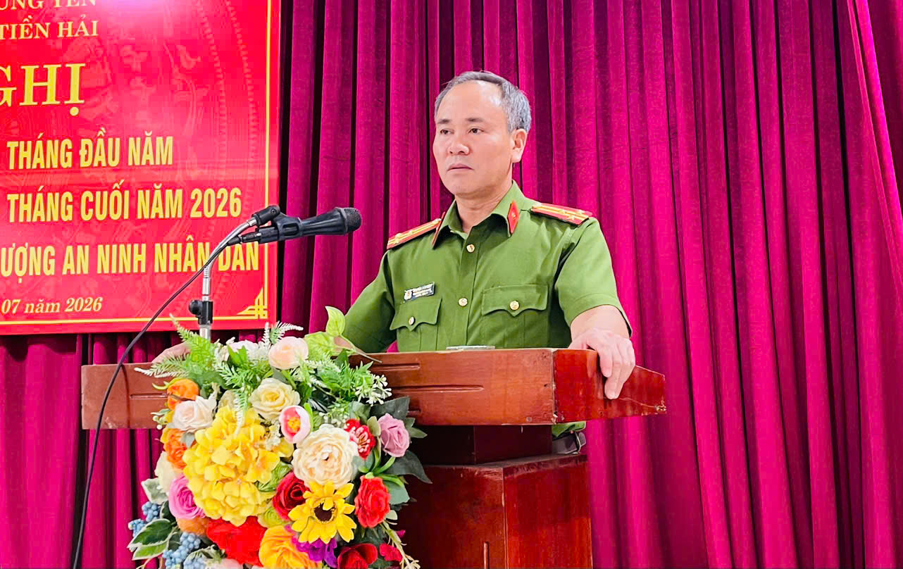 Công an xã Tây Tiền Hải tổ chức Hội nghị sơ kết công tác Công an 6 tháng đầu năm và triển khai nhiệm vụ trọng tâm 6 tháng cuối năm 2026