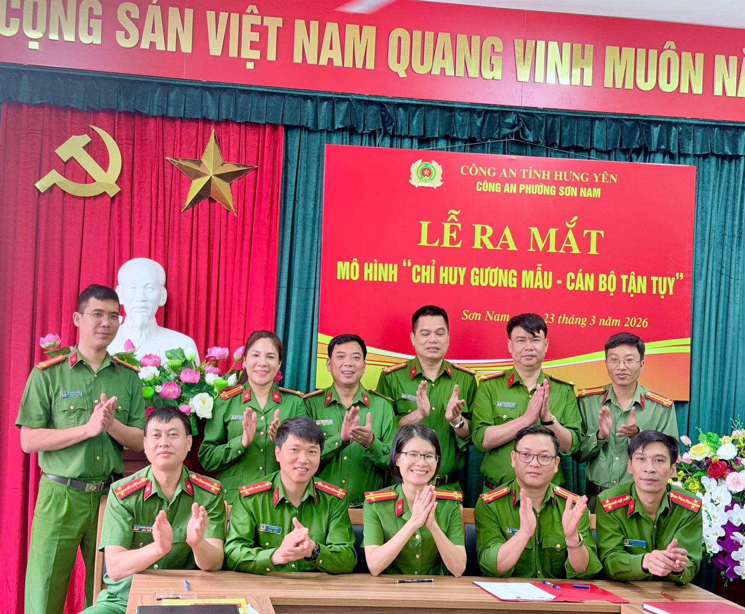 Công an phường Sơn Nam ra mắt mô hình “Chỉ huy gương mẫu – Cán bộ tận tụy”