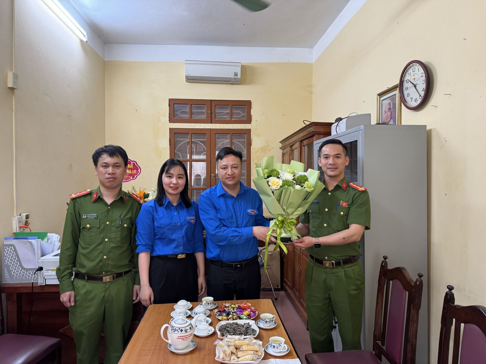 CHI ĐOÀN CÔNG AN PHƯỜNG TRÀ LÝ SÔI NỔI CÁC HOẠT ĐỘNG CHÀO MỪNG 95 NĂM NGÀY THÀNH LẬP ĐOÀN TNCS HỒ CHÍ MINH