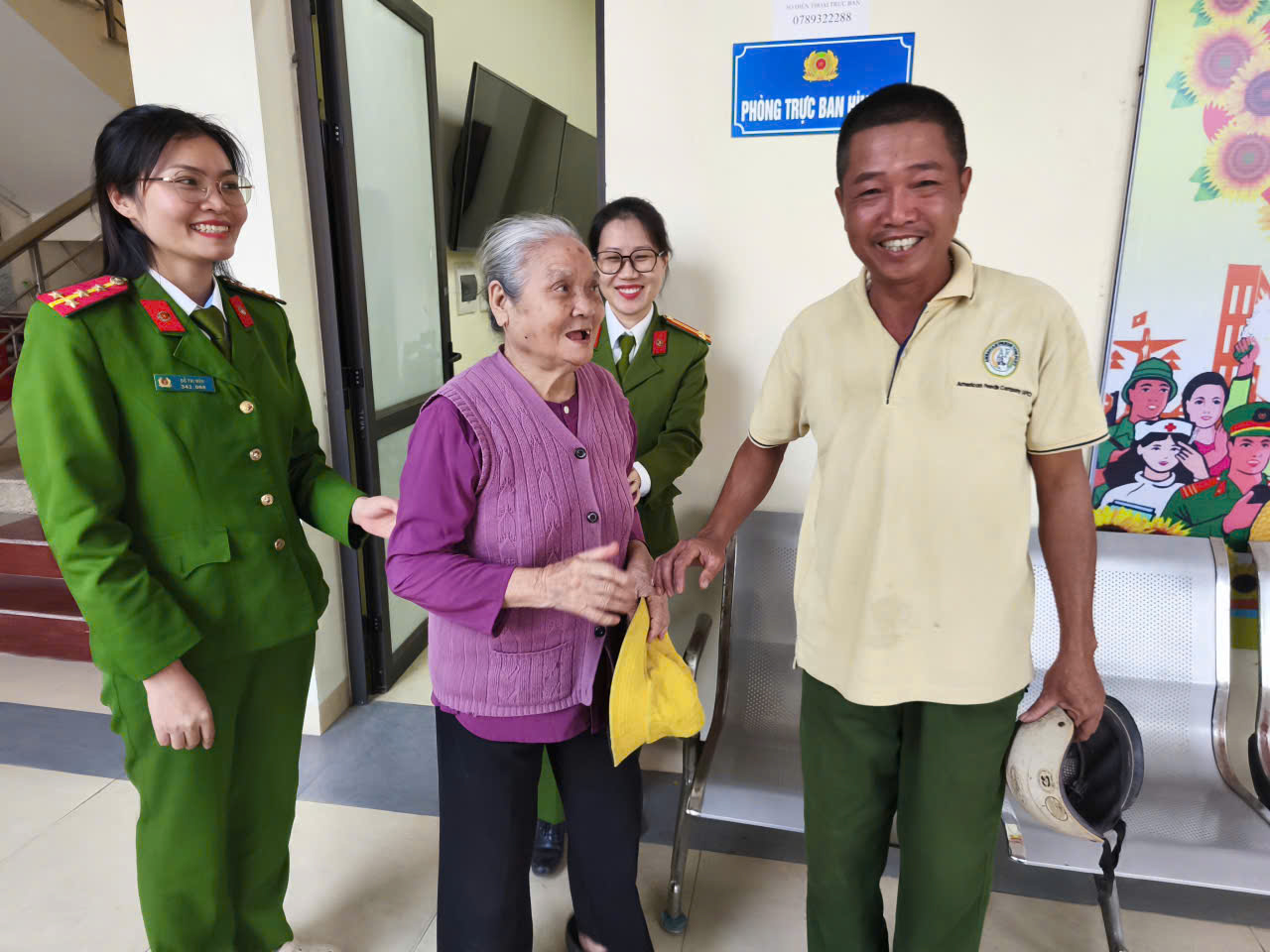 Chi đoàn Công an xã Văn Giang: Dấu ấn tuổi trẻ Công an xã Văn Giang trong hành trình ý nghĩa của Tháng Thanh niên 2026