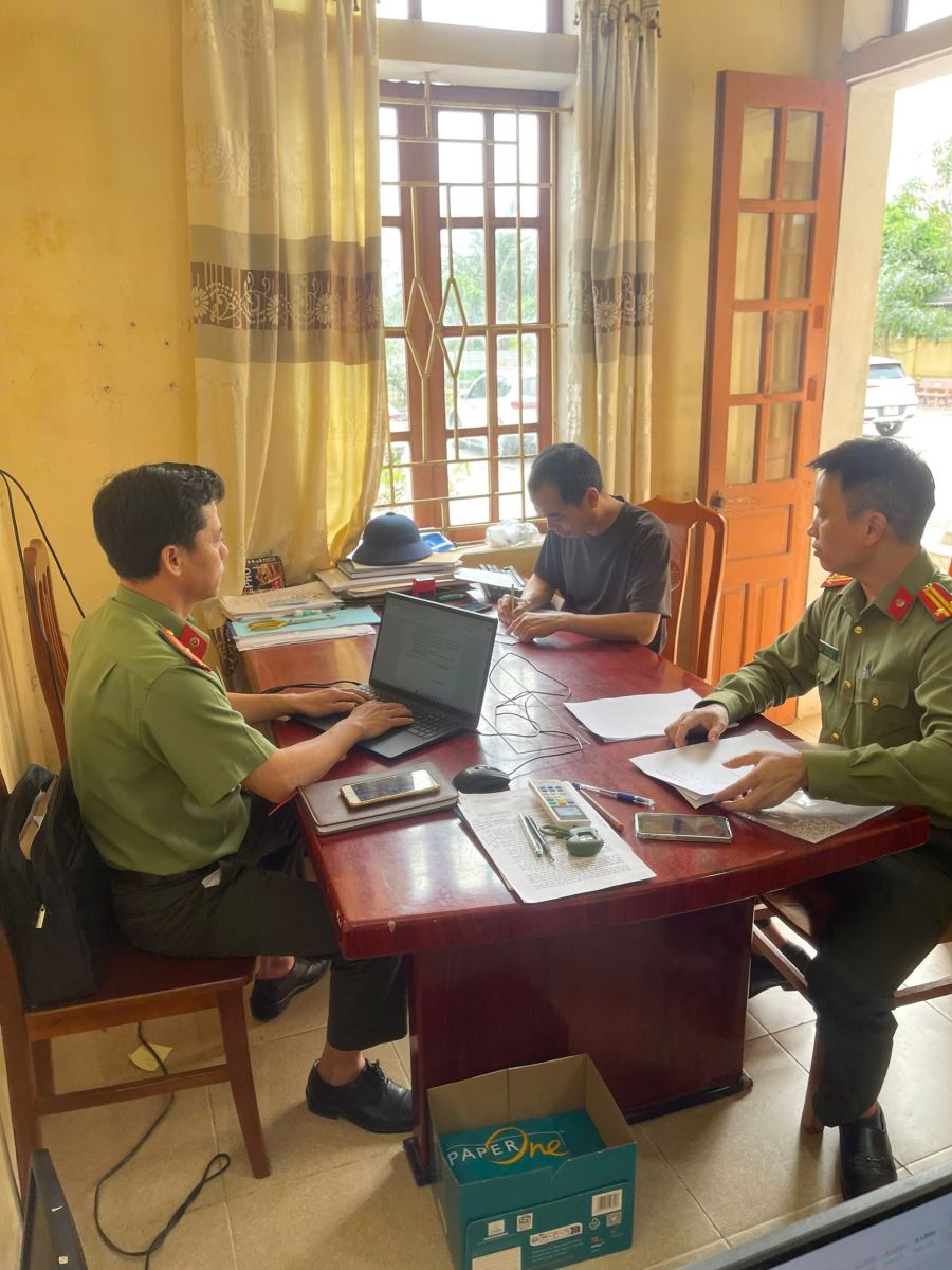 Công an xã Đông Thái Ninh: Xử lý trường hợp đăng tải bình luận trên không gian mạng xuyên tạc về công tác tổ chức bầu cử 