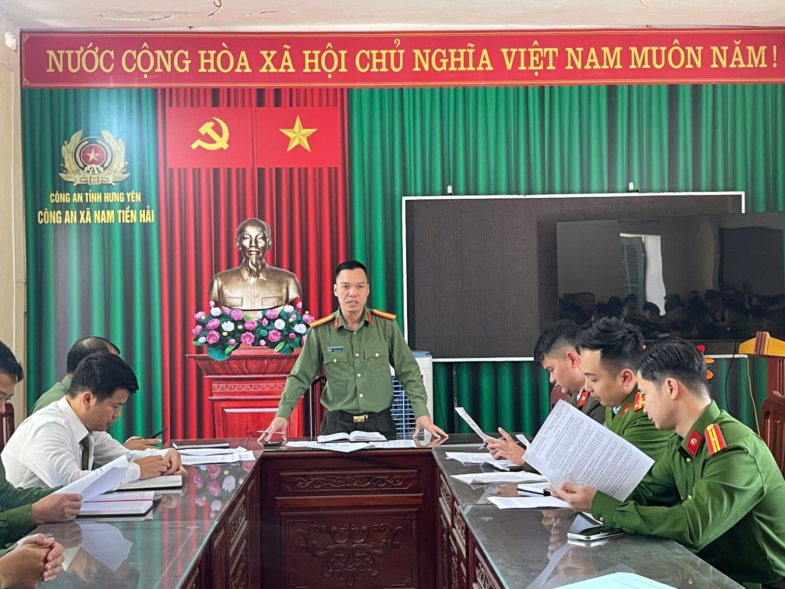 Công an xã Nam Tiền Hải tổ chức giao ban, triển khai kế hoạch, phương án đảm bảo ANTT cuộc bầu cử Đại biểu Quốc hội khoá XVI và đại biểu HĐND các cấp nhiệm kỳ 2026 – 2031