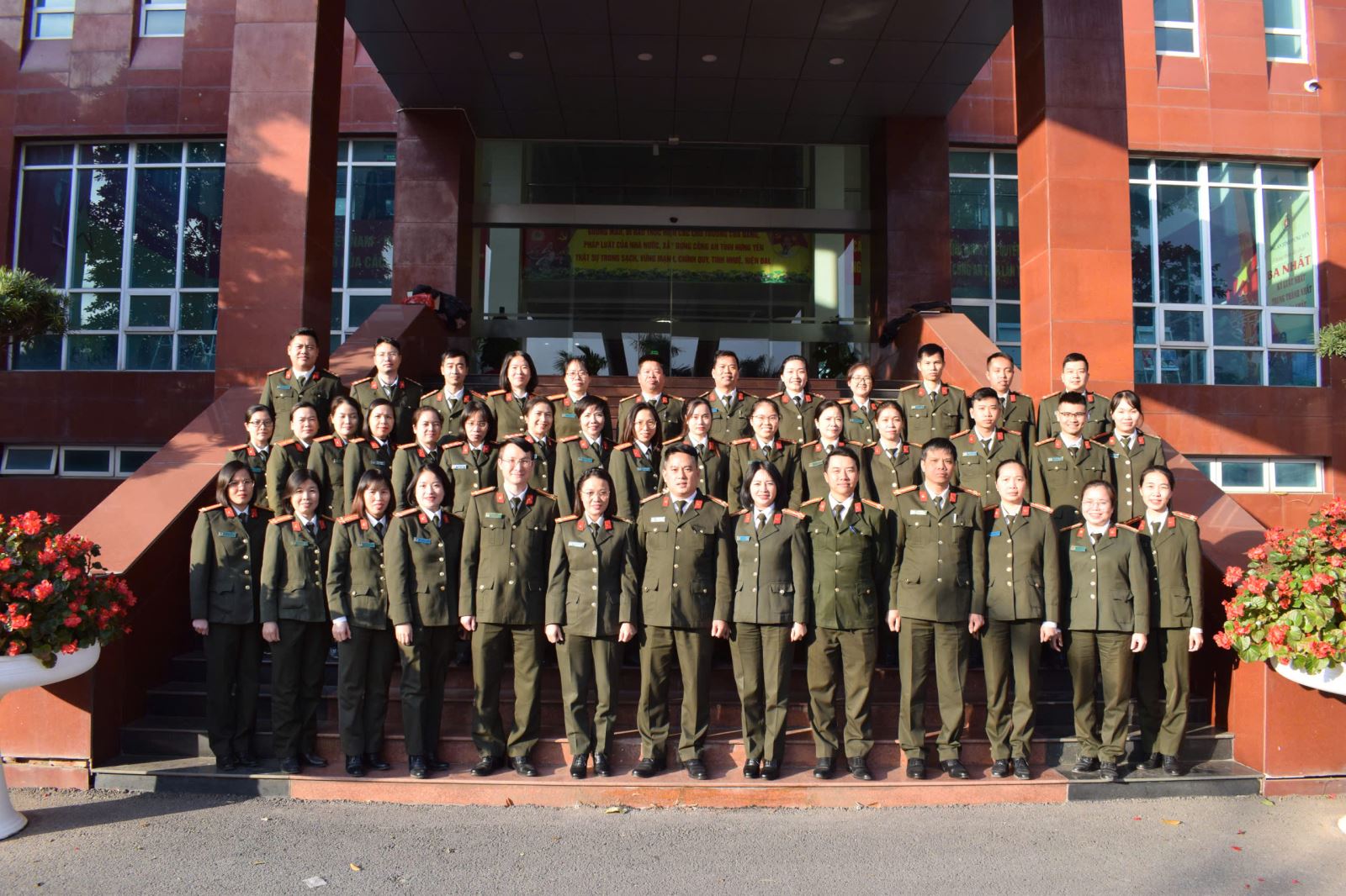 Hướng tới 69 năm xây dựng và trưởng thành của Lực lượng hồ sơ nghiệp vụ Công an Hưng Yên