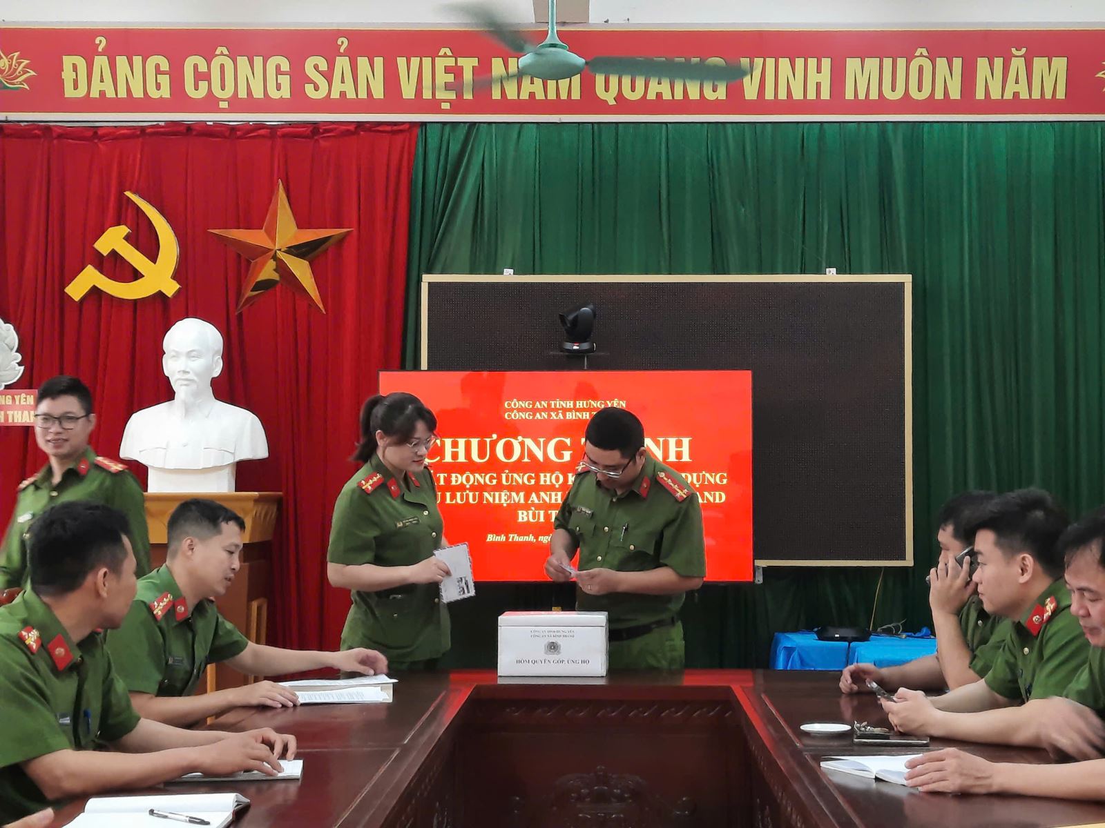 Công an xã Bình Thanh phát động ủng hộ xây dựng Khu lưu niệm Anh hùng Liệt sĩ CAND Bùi Thị Cúc