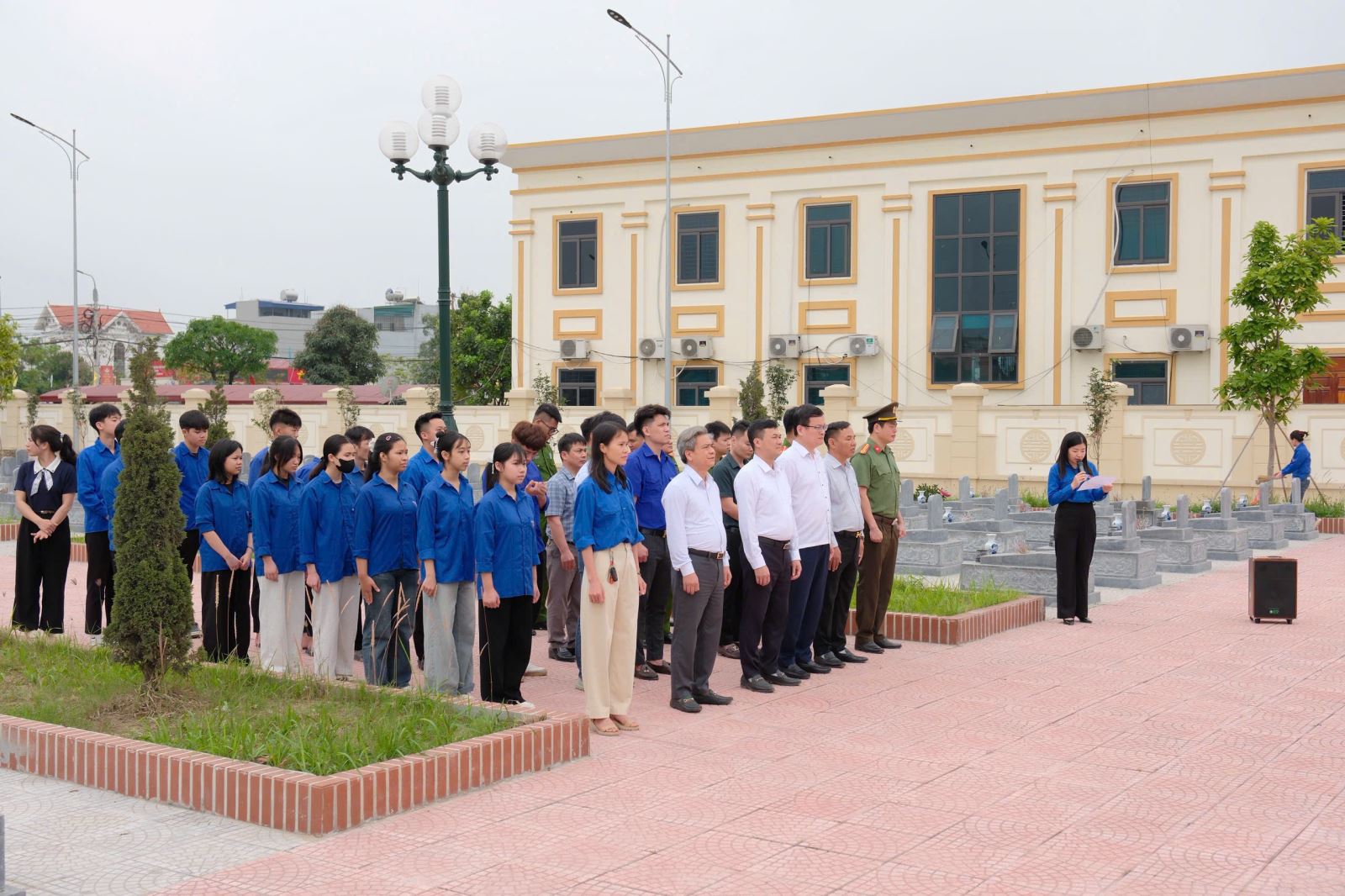 Công an xã Việt Yên chung tay xây dựng “Hàng cây thanh niên”, lan tỏa nghĩa tình đền ơn đáp nghĩa