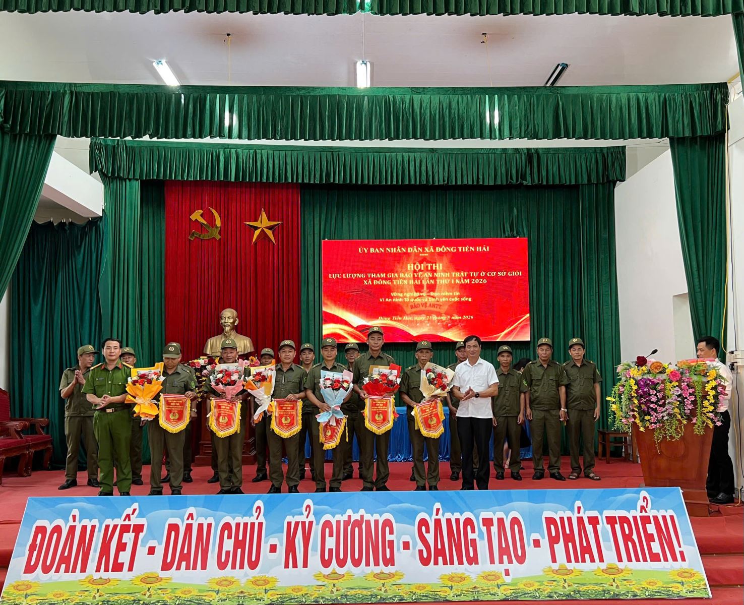Công an xã Đông Tiền Hải tham mưu tổ chức hội thi lực lượng tham gia bảo vệ an ninh trật tự ở cơ sở giỏi xã Đông Tiền Hải lần thứ I năm 2026
