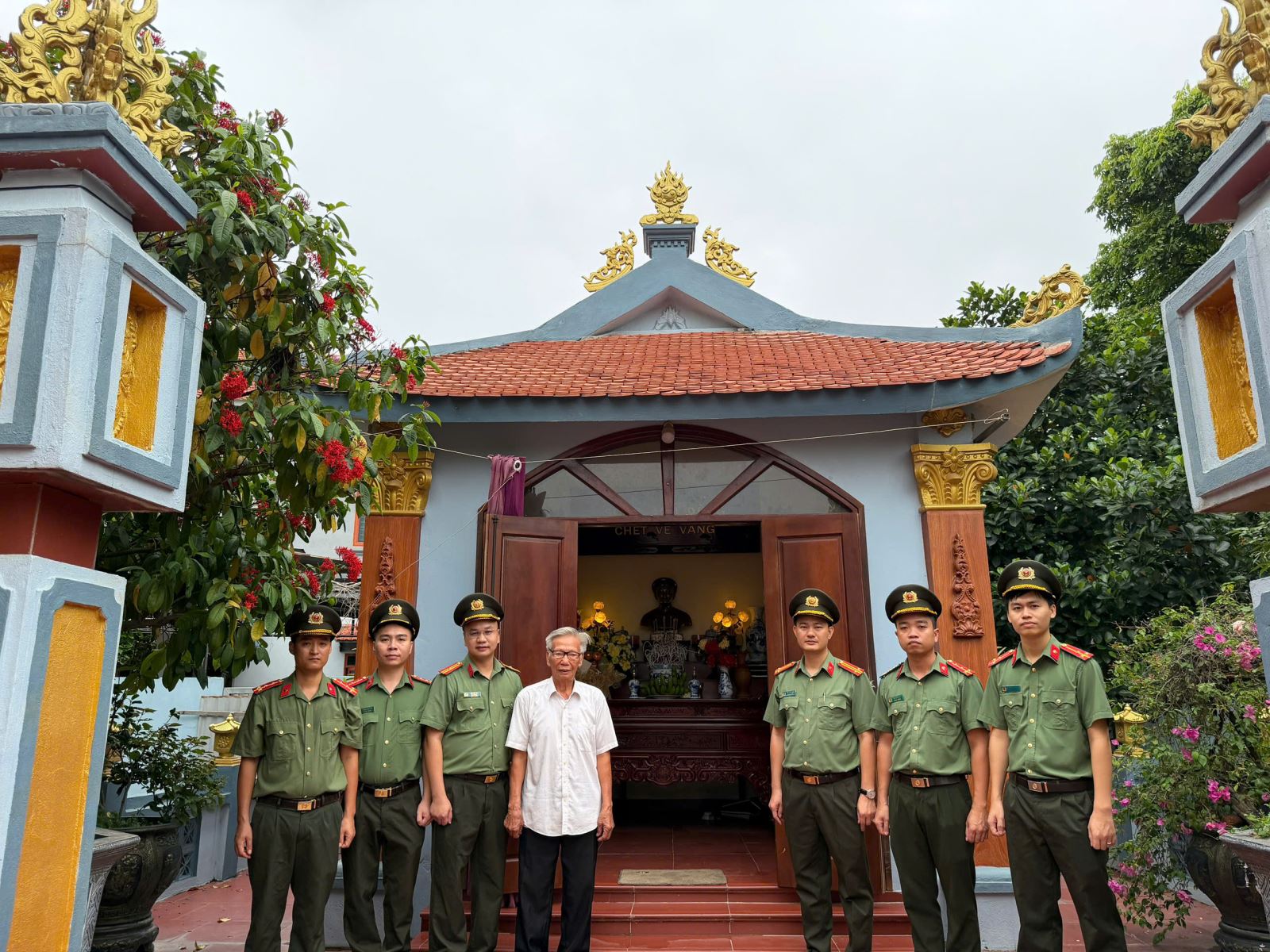GIỮ VỮNG THẾ CHỦ ĐỘNG TRÊN MẶT TRẬN AN NINH  ĐỐI NGOẠI