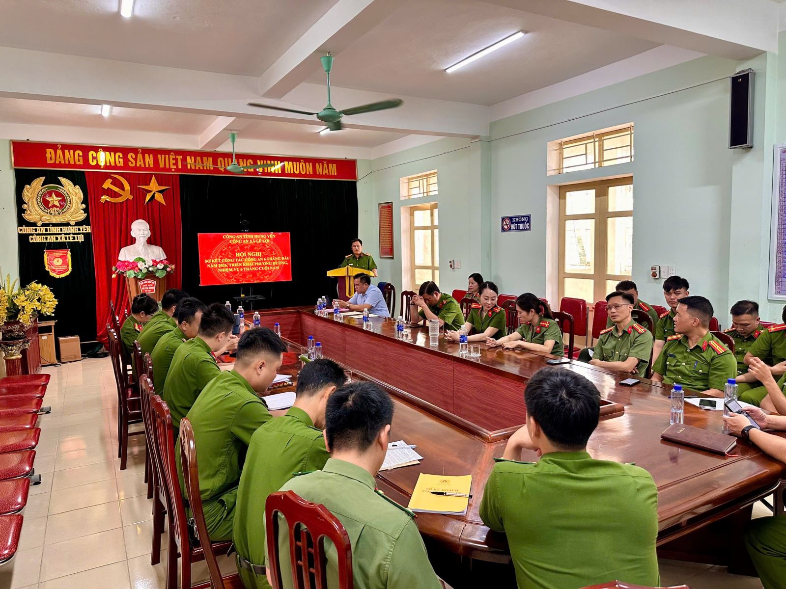 Công an xã Lê Lợi tổ chức sơ kết công tác Công an 6 tháng đầu năm 2026