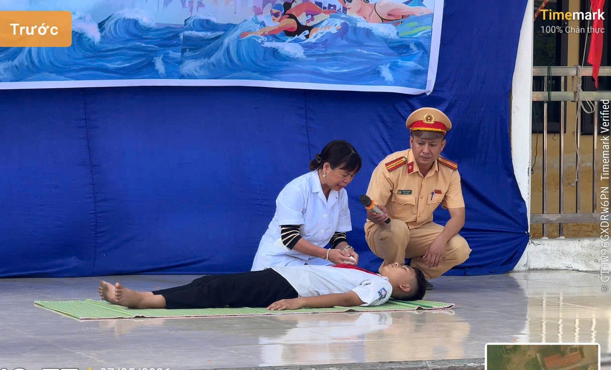 Trạm Cảnh sát đường thuỷ Bến Hiệp đẩy mạnh các hoạt động  tuyên tuyền phòng, chống đuối nước trong lứa tuổi học sinh