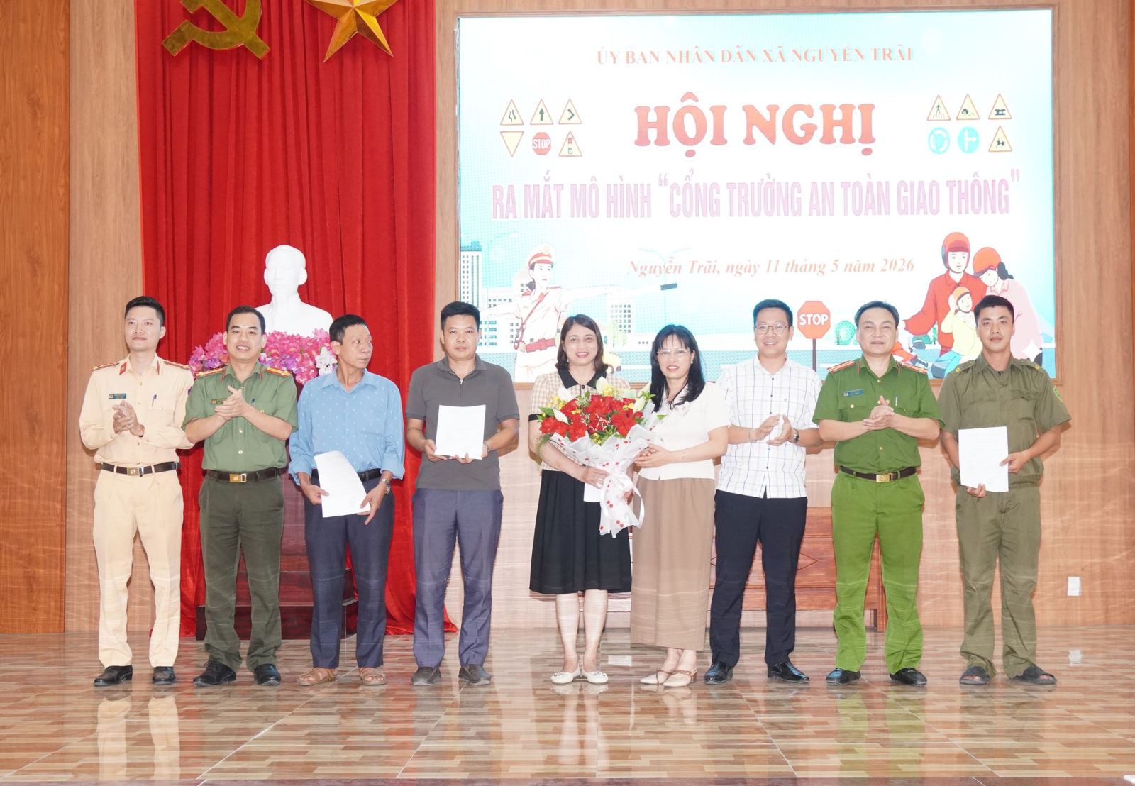 Công an xã Nguyễn Trãi tham mưu UBND xã tổ chức hội nghị ra mắt mô hình “Cổng trường an toàn giao thông”