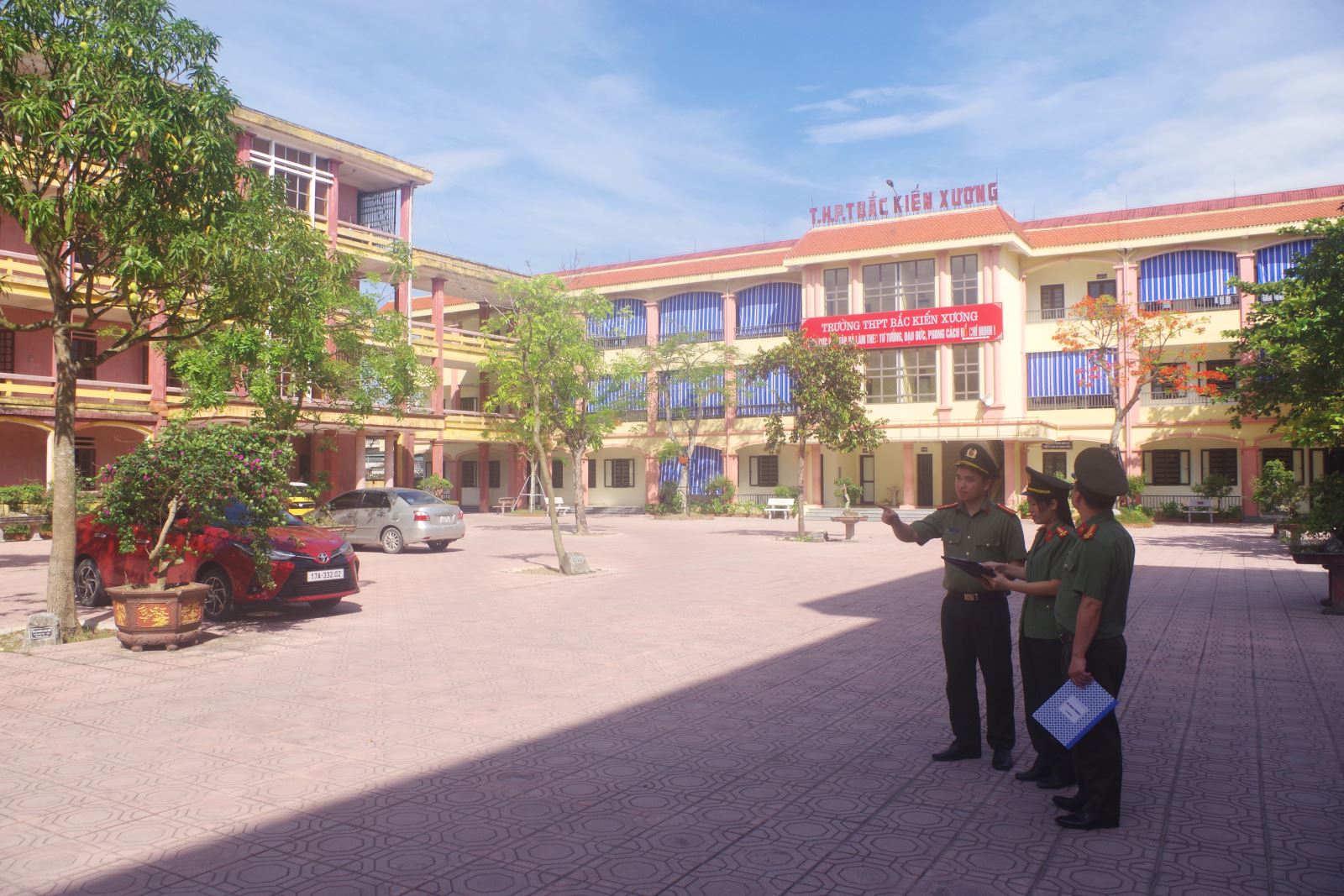 Công an xã Lê Lợi triển khai kế hoạch đảm bảo an ninh an toàn kỳ thi tuyển sinh vào lớp 10 THPT năm 2026 - 2027 và thi tốt nghiệp THPT năm 2026 