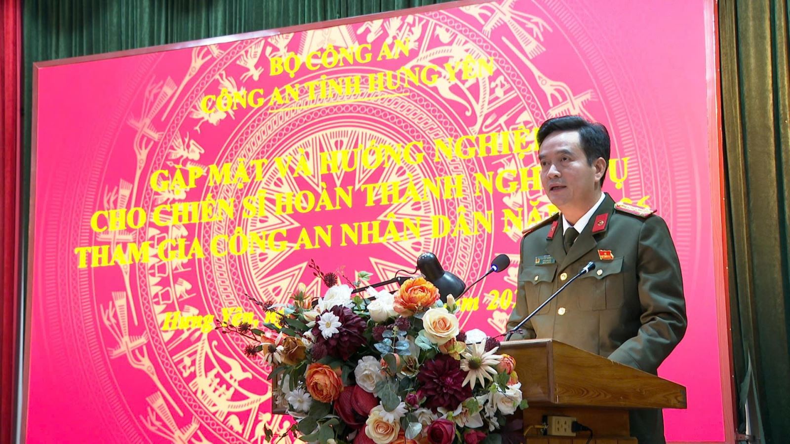 Gặp mặt, hướng nghiệp cho chiến sĩ hoàn thành nghĩa vụ tham gia Công an nhân dân khóa 2024 - 2026