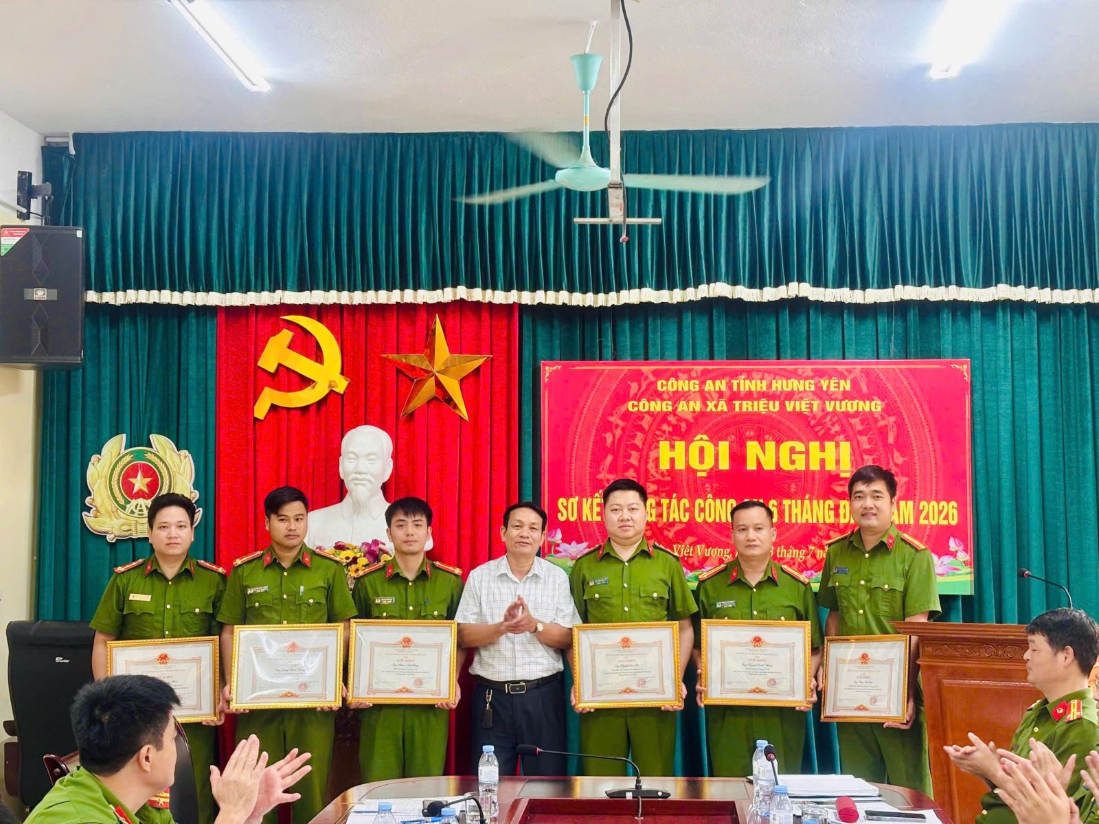 Công an xã Triệu Việt Vương tổ chức Hội nghị sơ kết công tác Công an 6 tháng đầu năm 2026