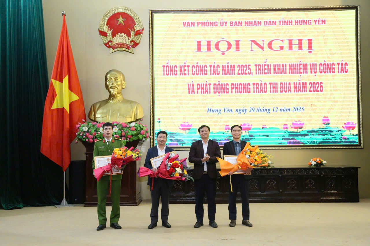 Lực lượng Cảnh sát bảo vệ mục tiêu hoàn thành xuất sắc nhiệm vụ bảo vệ tuyệt đối an toàn mục tiêu trụ sở HĐND-UBND tỉnh Hưng Yên